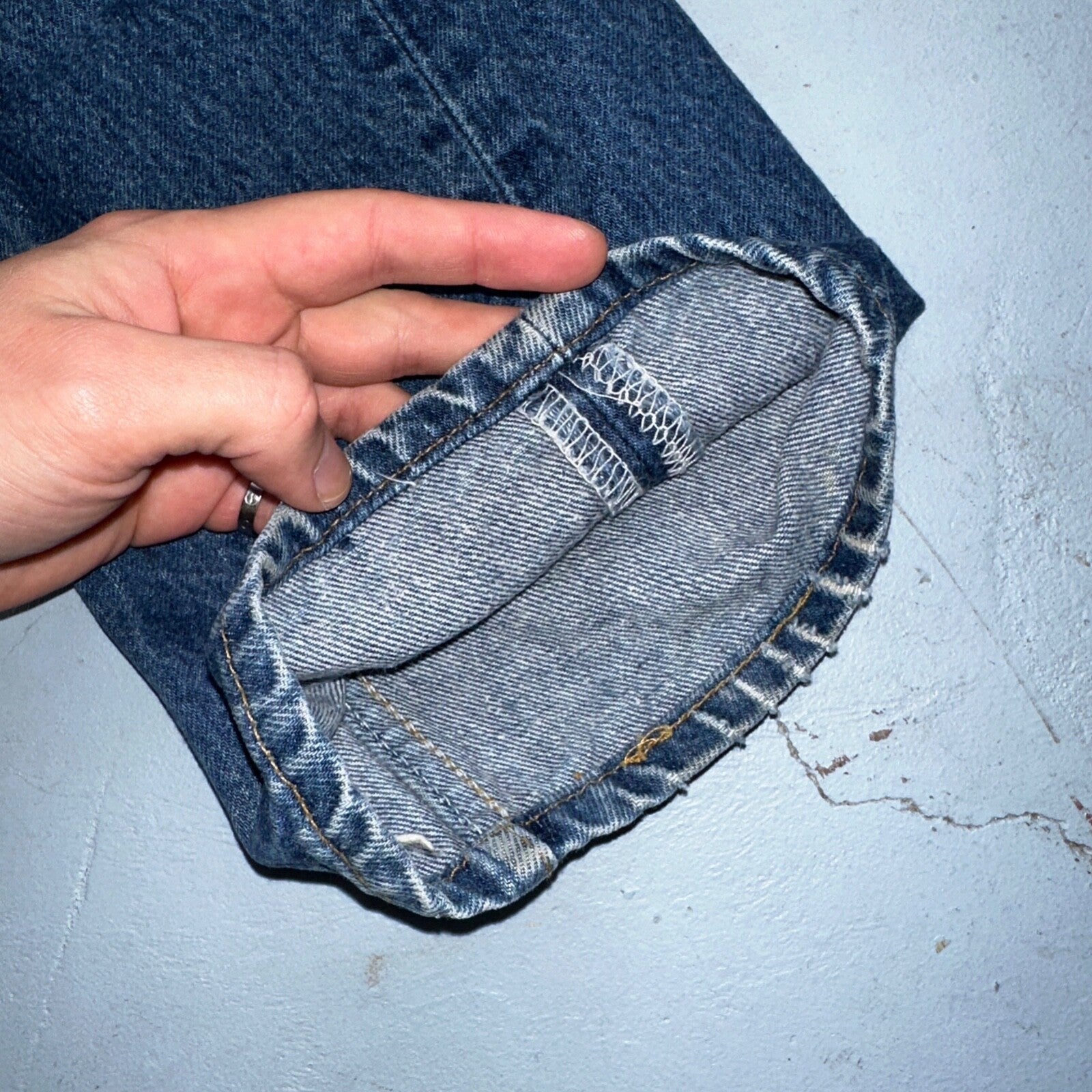 Levis 501 Vintage 90s USA XX Straight Leg Jeans Blue Med Wash 34x34 Act 31x30