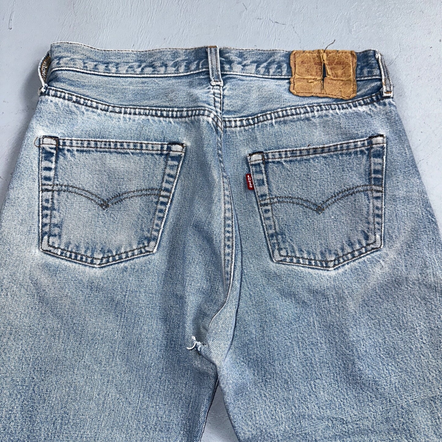 Levis 501 Vintage 80s Redline Selvedge USA XX Jeans Light Wash 32x30 Act 30x28