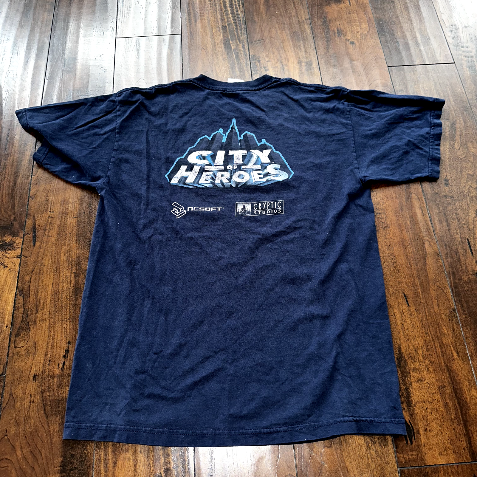 Star Captain America USA FLAG Vintage T Shirt Y2K City of Heroes Music Marvel