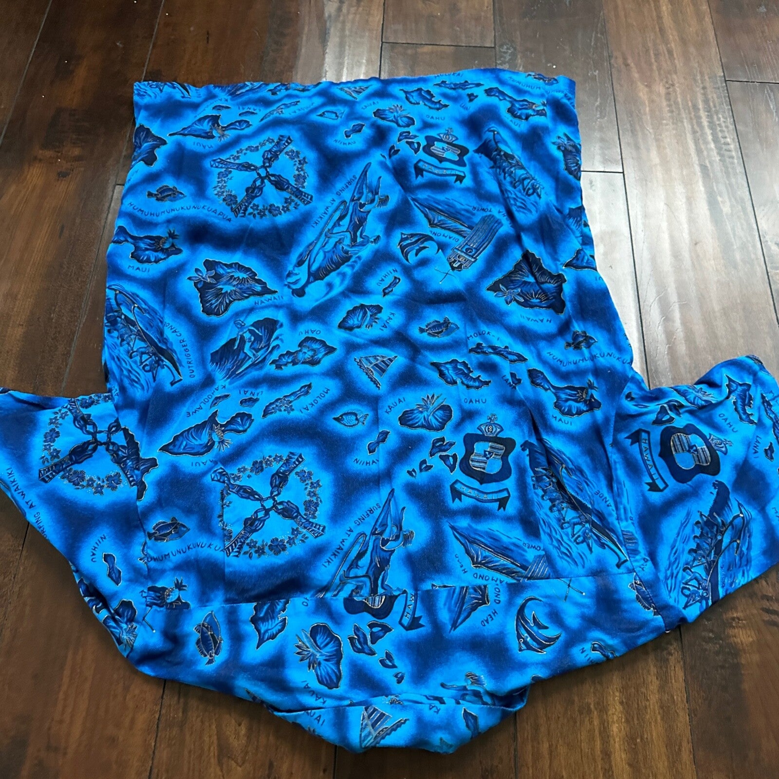 1960s Hawaiian Button Down Shirt Vintage Rockabilly 50s 60s Loop Collar Blue