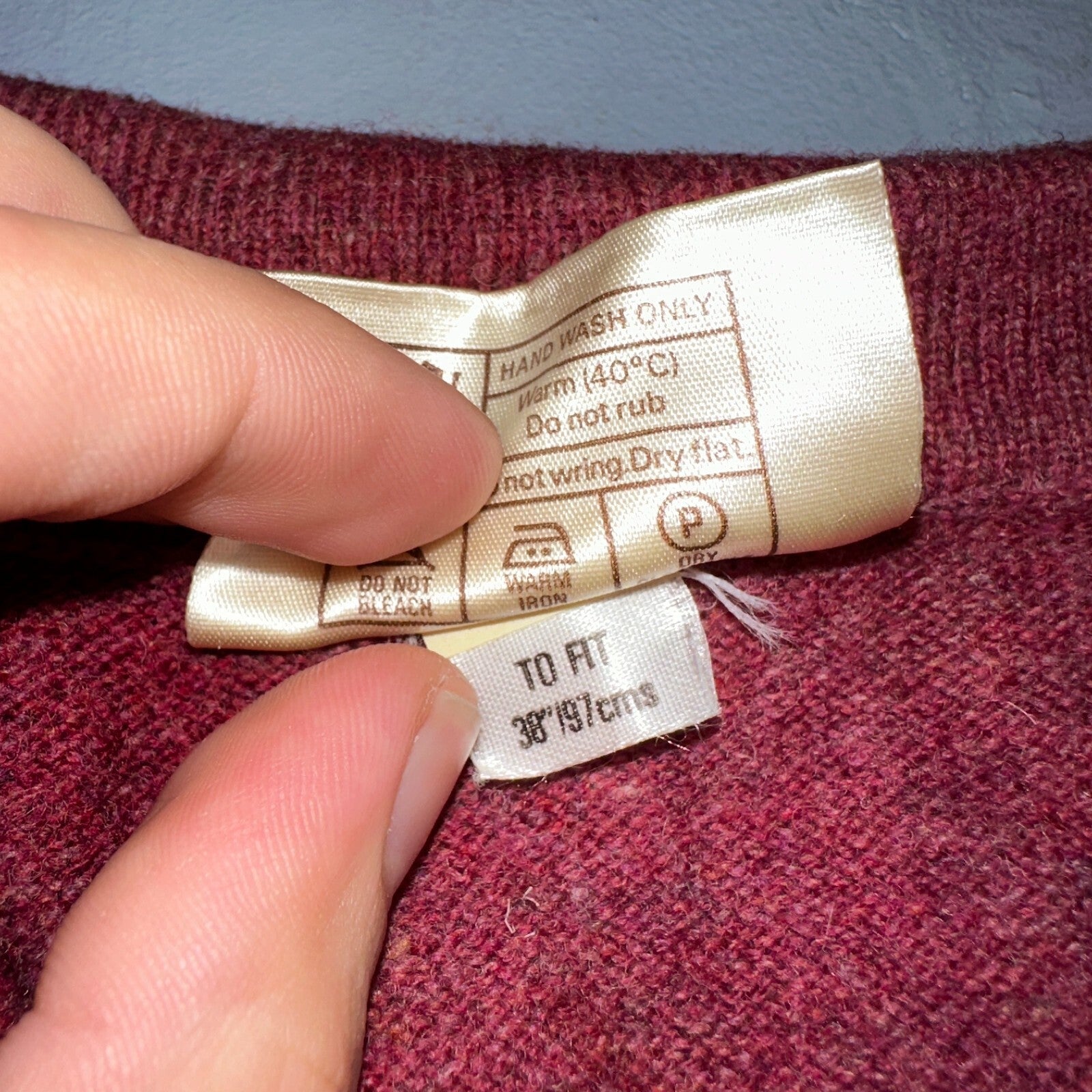 VTG Edinburg Woolen Mill Wool Cardigan Sweater Women’s M 1970s Red Lambswool