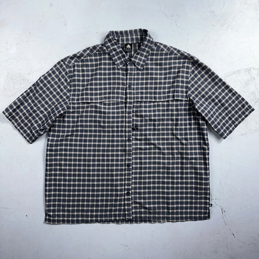 Nike VTG ACG Shirt Mens XL All Conditions Gear Button Hiking Short Sleeve Plaid