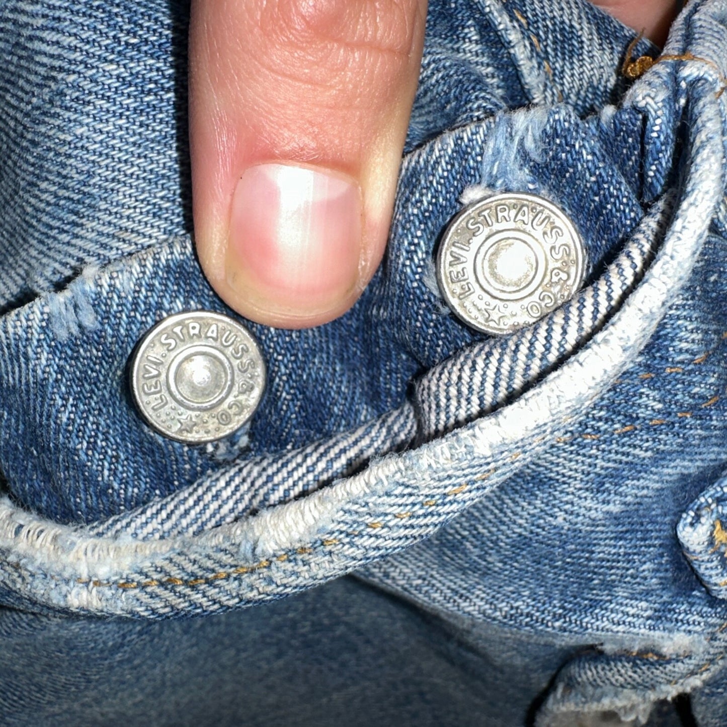 Levis 501 VTG 70s SS Redline Selvedge Jeans XX Thrashed Ripped Act 29x29