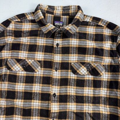 Patagonia Flannel Shirt Mens Size 2XL Plaid Long Sleeve Button Up Yellow Black