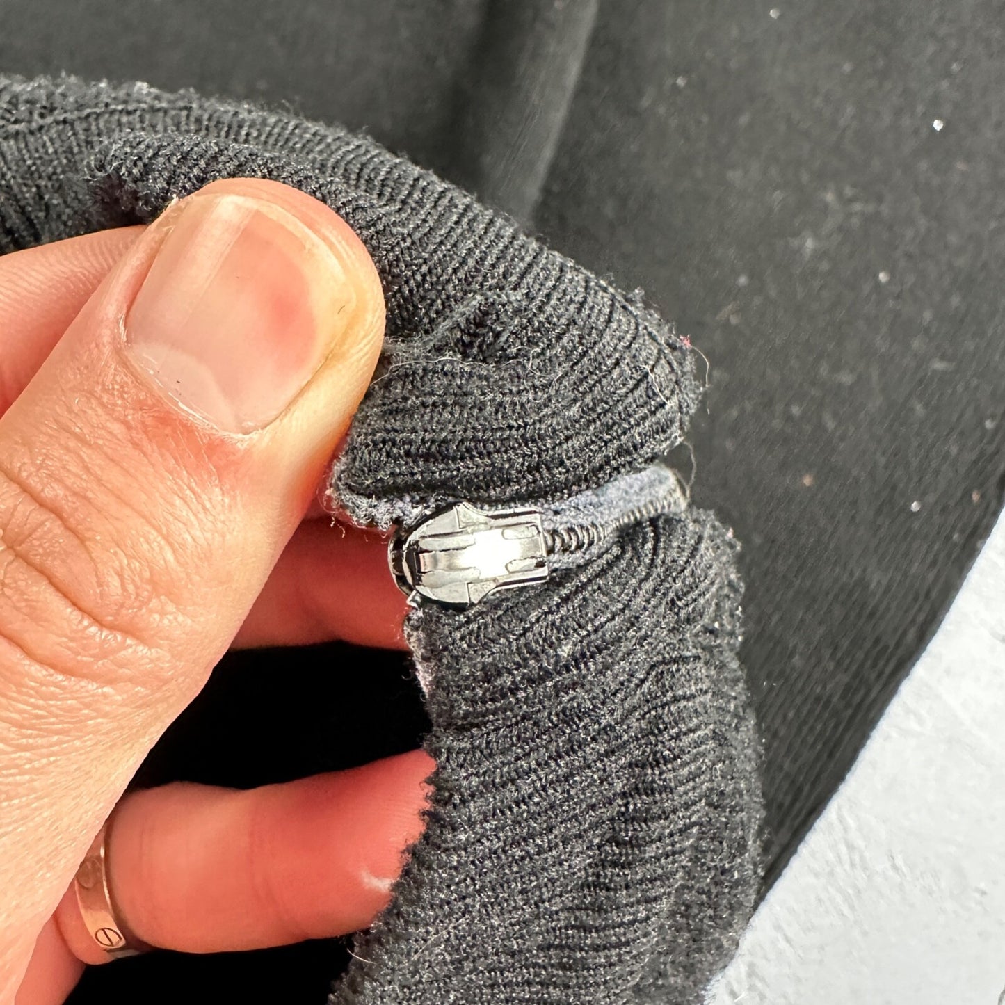 Black Cute Womens Knit No Sleeve Sweater 70s 80s Basic Essentials Look