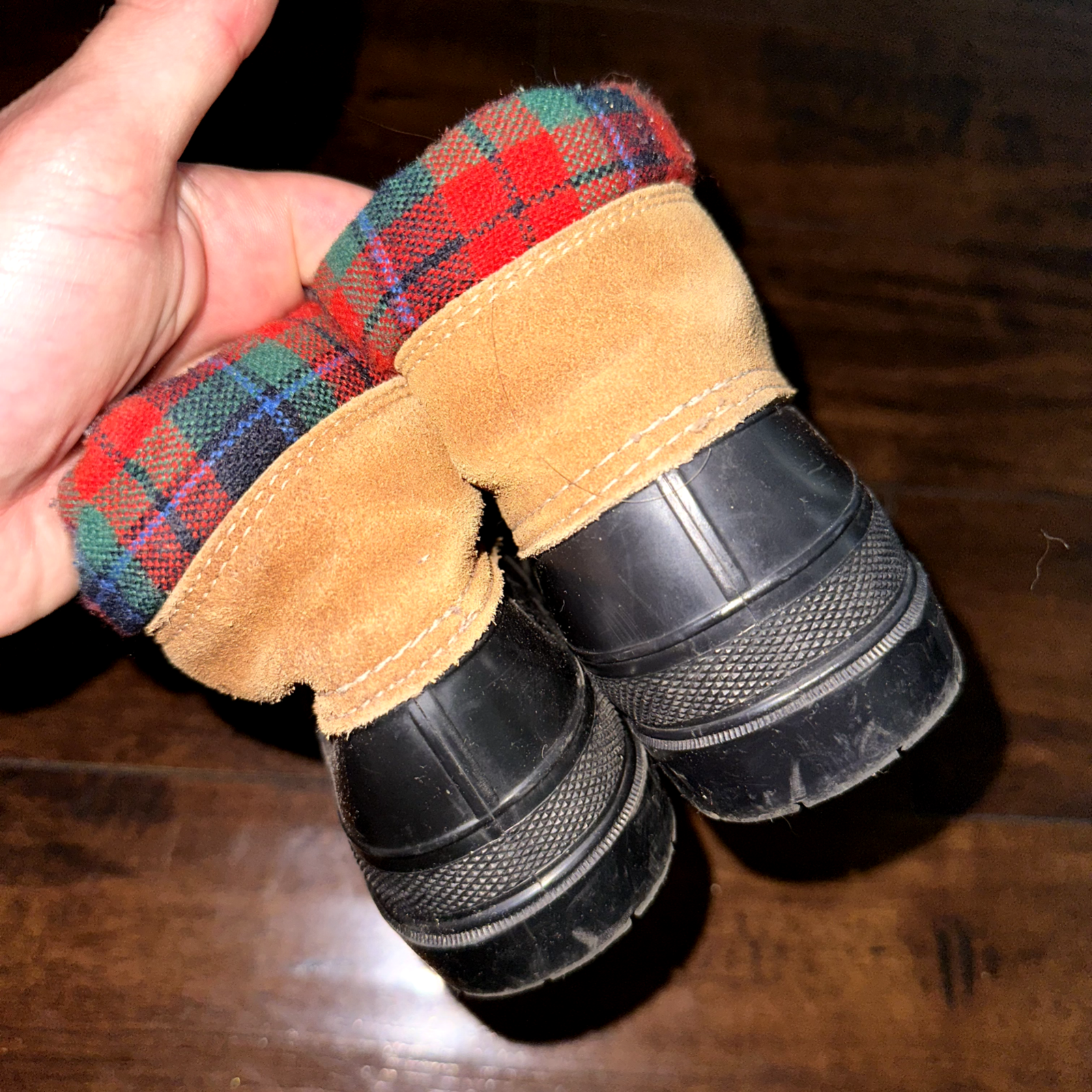 Danexx Black & Plaid Rain/Snowboot Canada Shearling Lined Boots Sz 8 VTG 80s