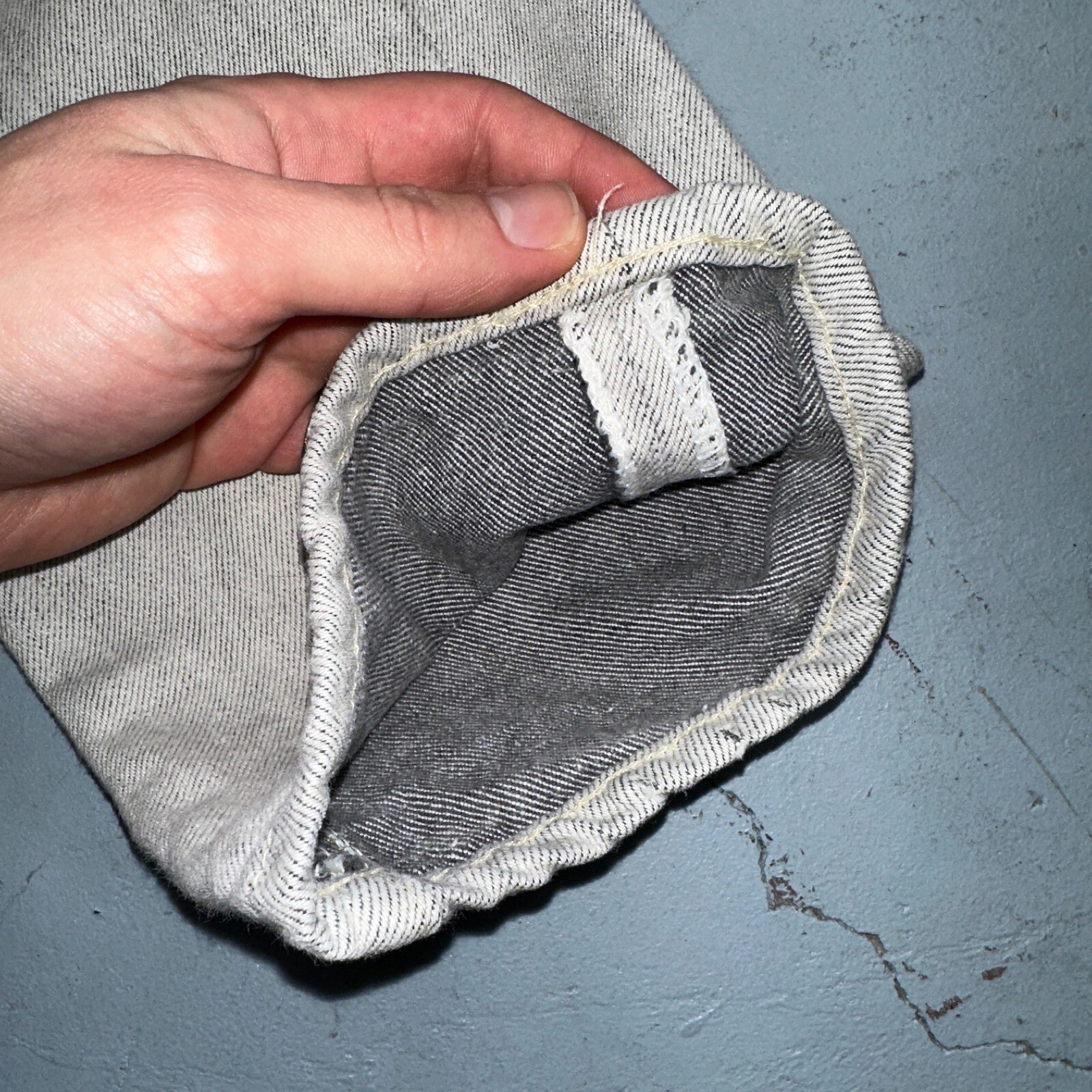 Levis 501 Vintage 80s USA XX Straight Leg Jeans Gray Light Wash 28x32 Act 27x31