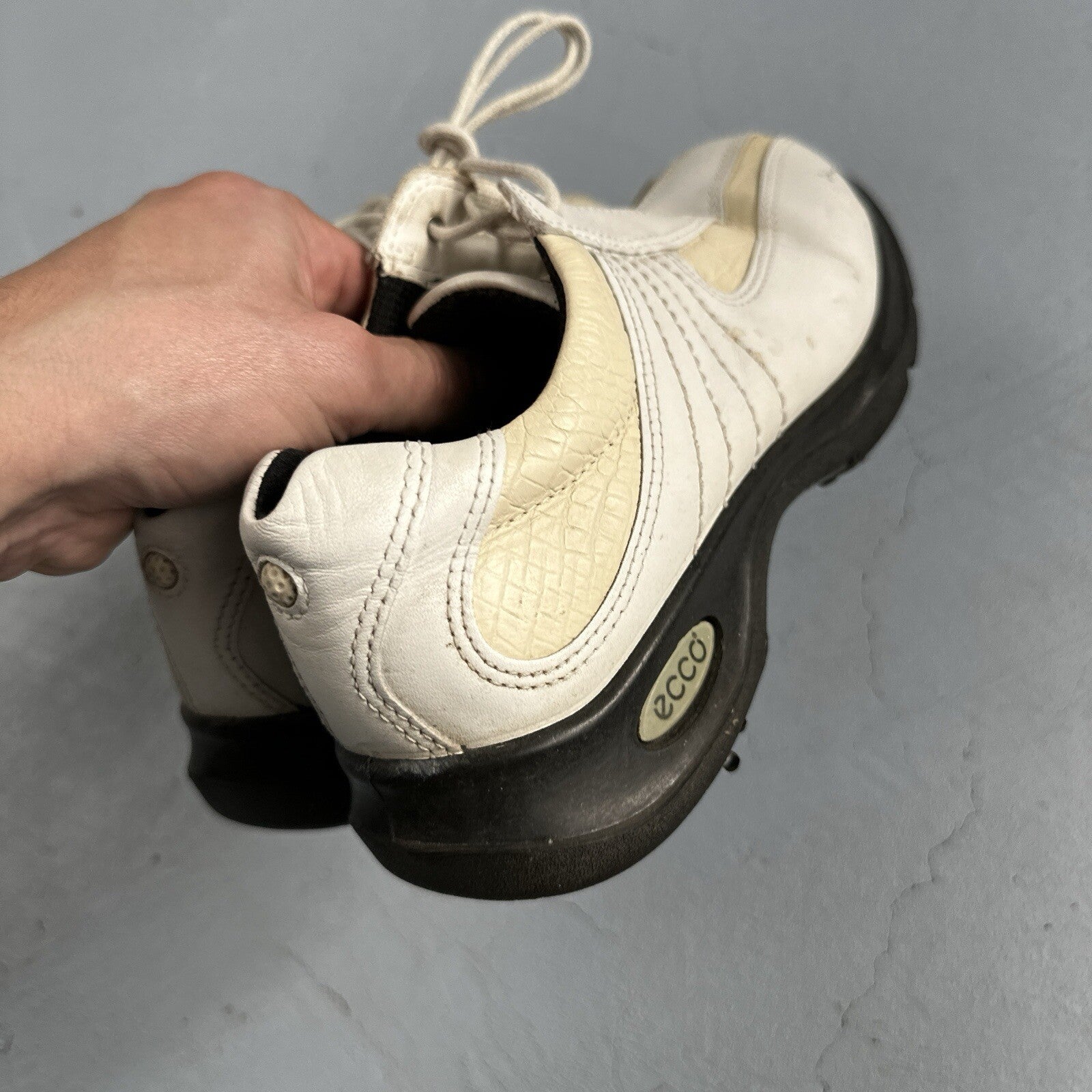 Ecco Shoes Womens 37 Soft Cleat Golf Sneakers Lace Up White Leather Comfort