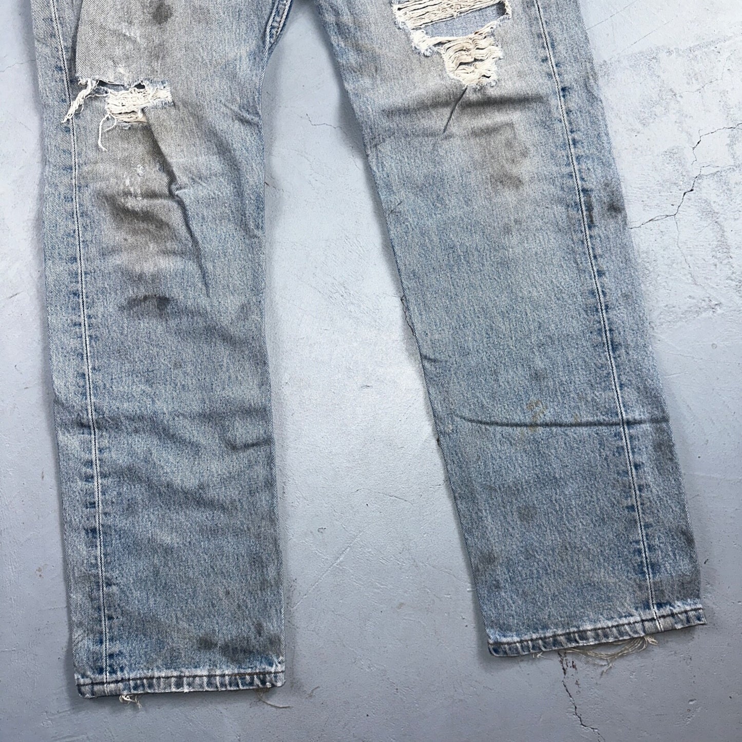 Levis 501 Vintage 90s USA XX Straight Leg Jeans Blue Thrashed 34x34 Act 33x32
