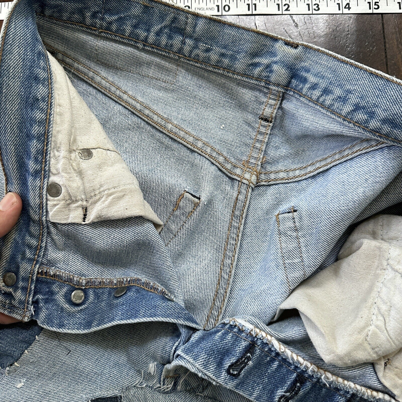 Levis Vintage 80s Redline Selvedge USA 501 Light Wash Jeans 66 30x28 Thrashed