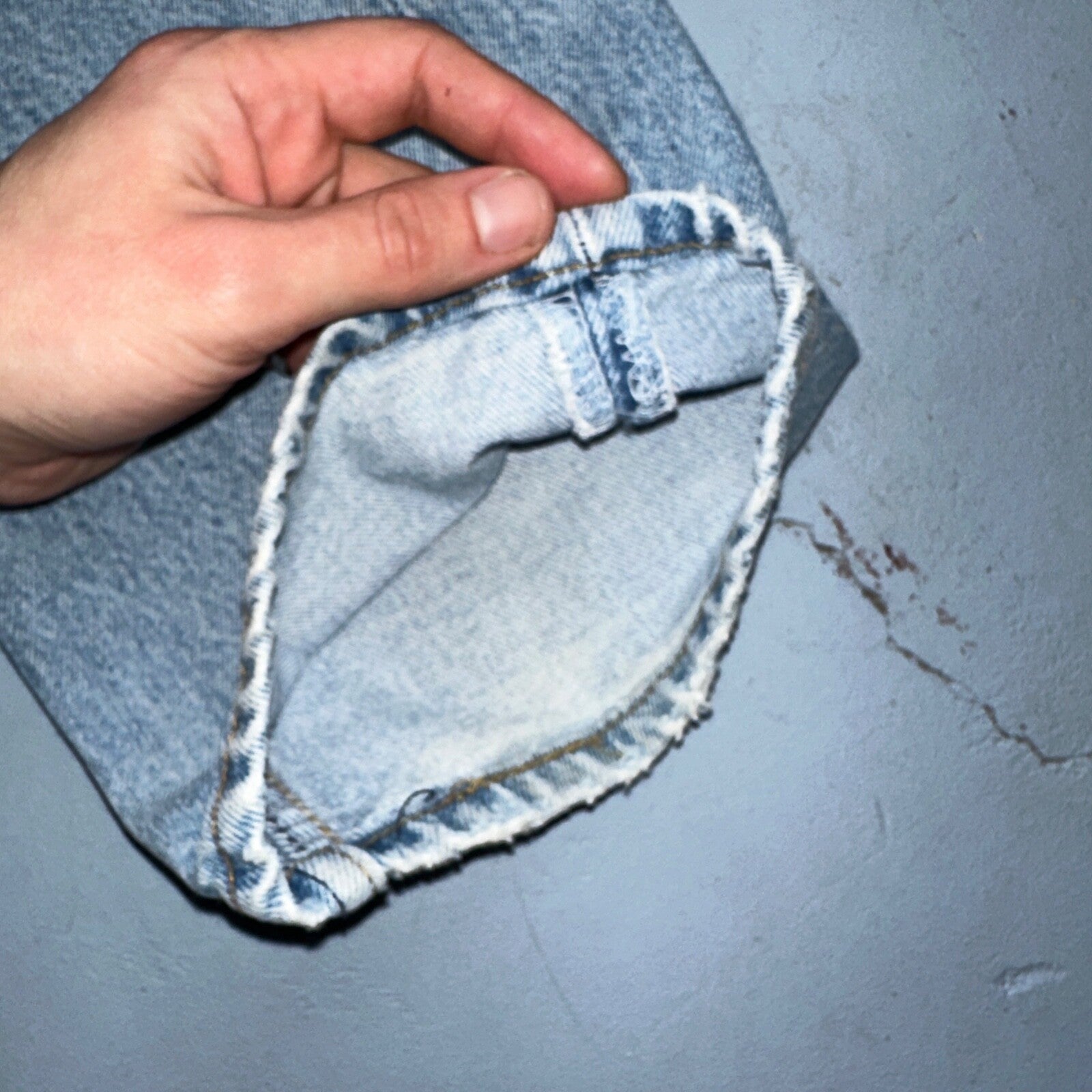 Levis 501 Vintage 90s USA XX Straight Leg Jeans Blue Light Wash 34x34 Act 32x32