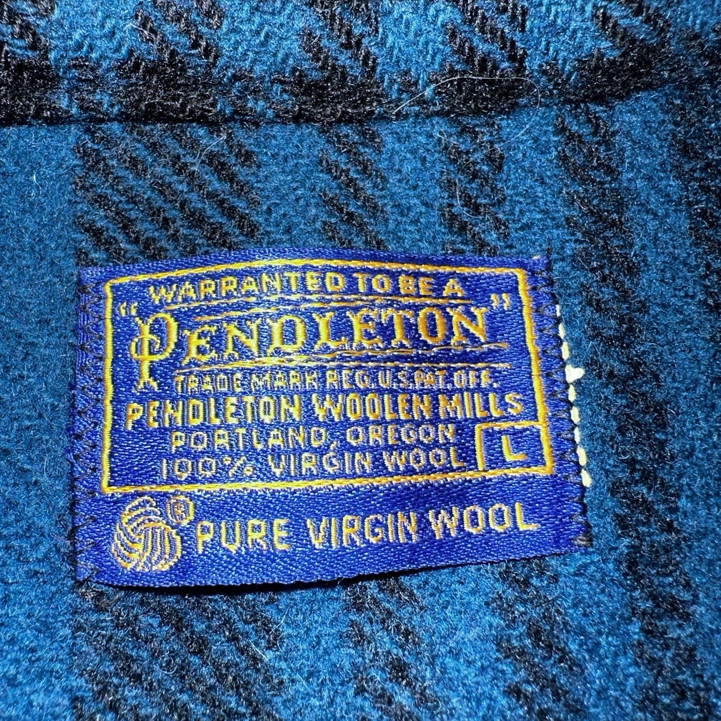 Pendleton Wool Coat Mackinaw VTG Hunting Jacket Blue Plaid Mens Large USA 80s