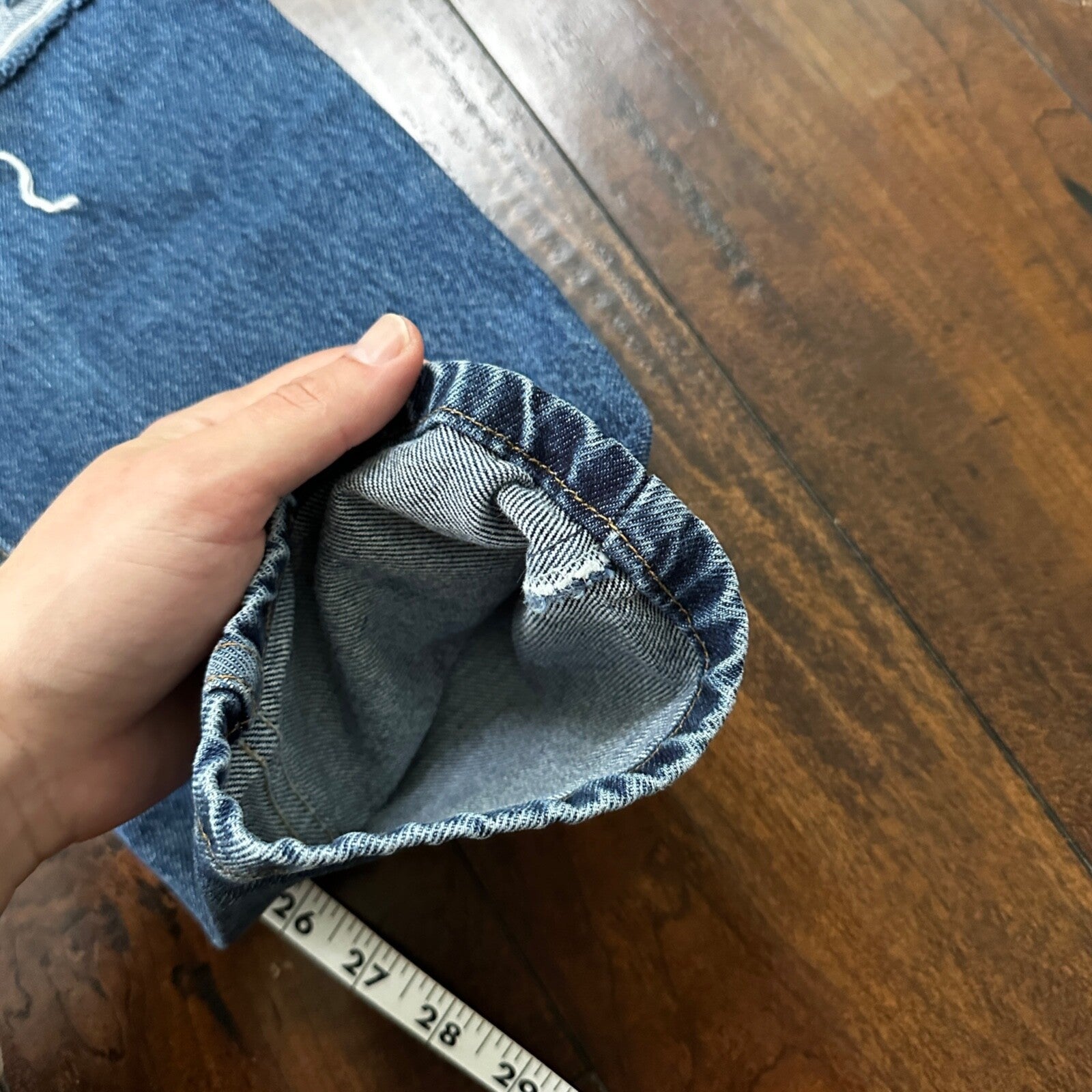 Levis Women Jeans 14 Reg M Blue VTG 550 Relaxed Fit Tapered Blue Wash 31x30