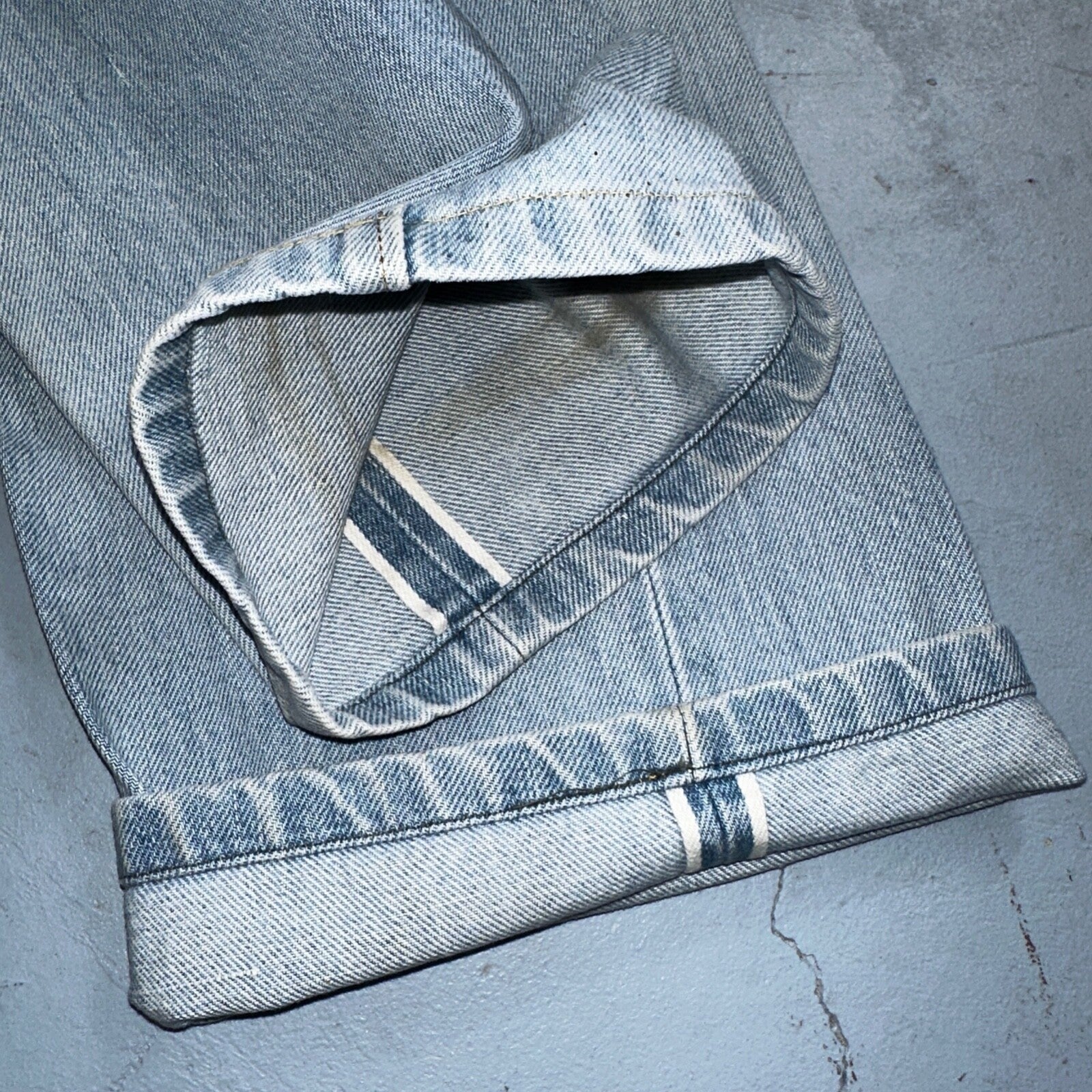 Levis 501 Vintage 80s Redline Selvedge USA XX Jeans Light Wash 29x30 Act 27x27