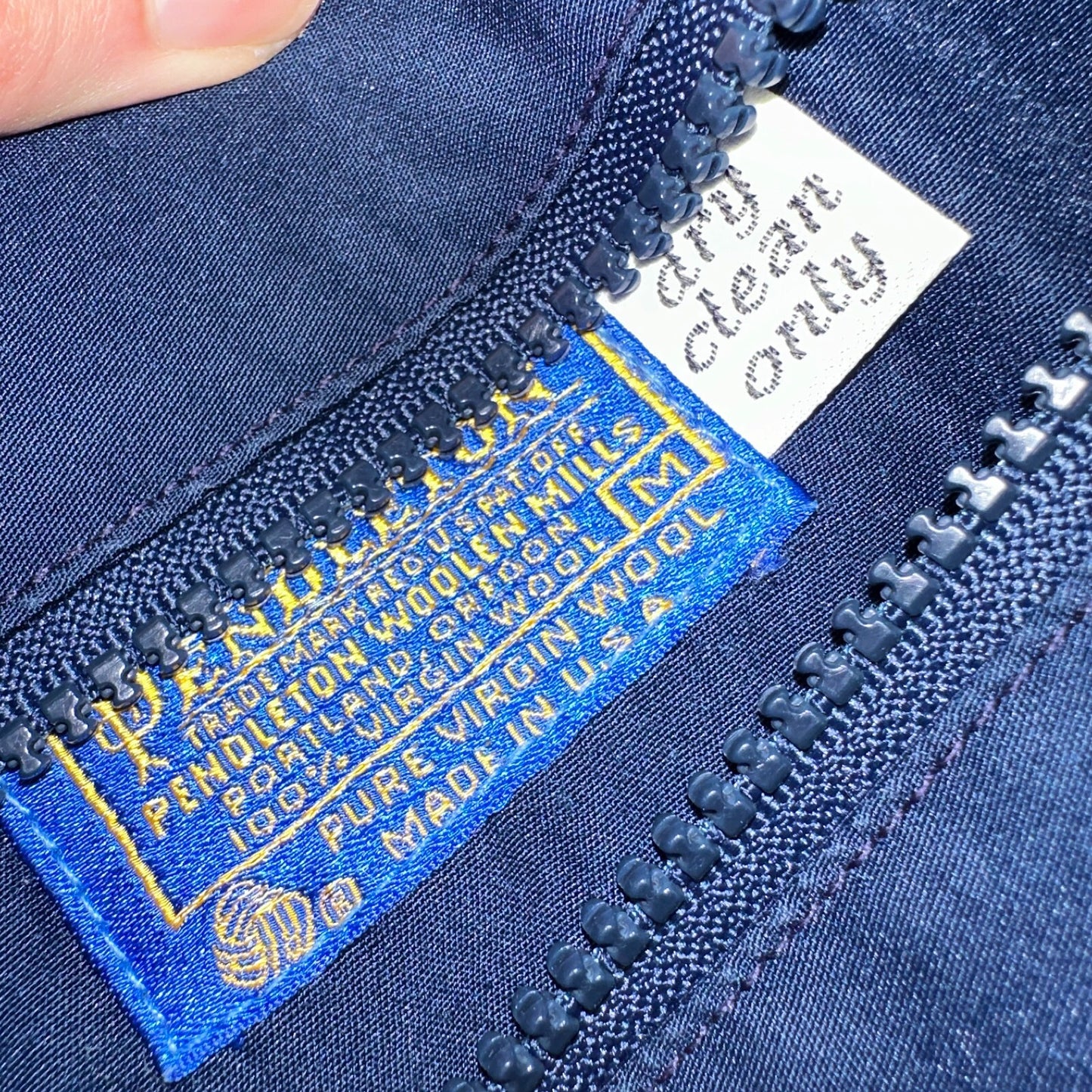 PENDLETON VTG USA Men’s Medium Blue Insulated Wool Bomber Jacket Broken Zipper