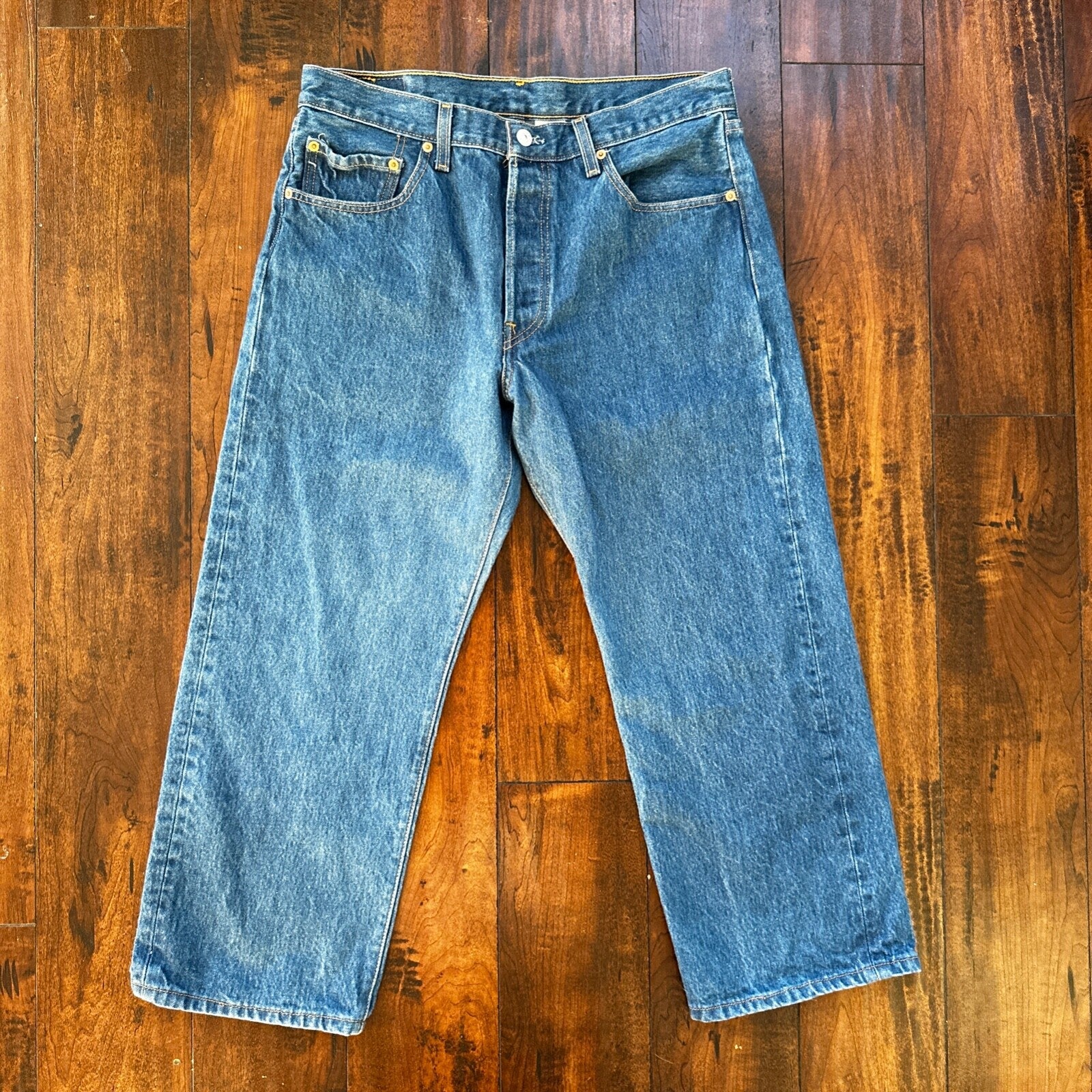 VTG Levis 501 XX Button Fly 90s Y2K Jeans Denim Straight Capri 35x30 Act 32x25