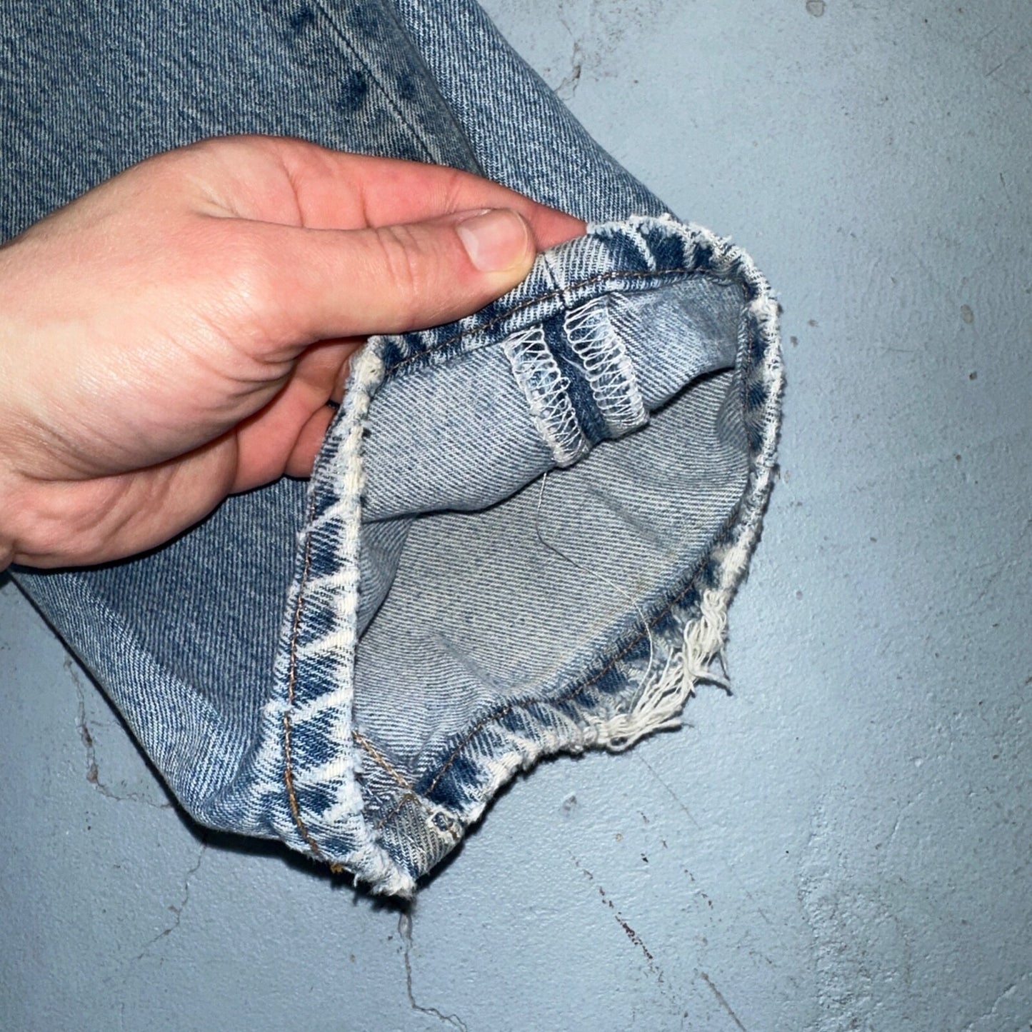 Levis 501 Vintage Y2K XX Straight Leg Jeans 90s Blue Light Wash 33x30 Act 32x28