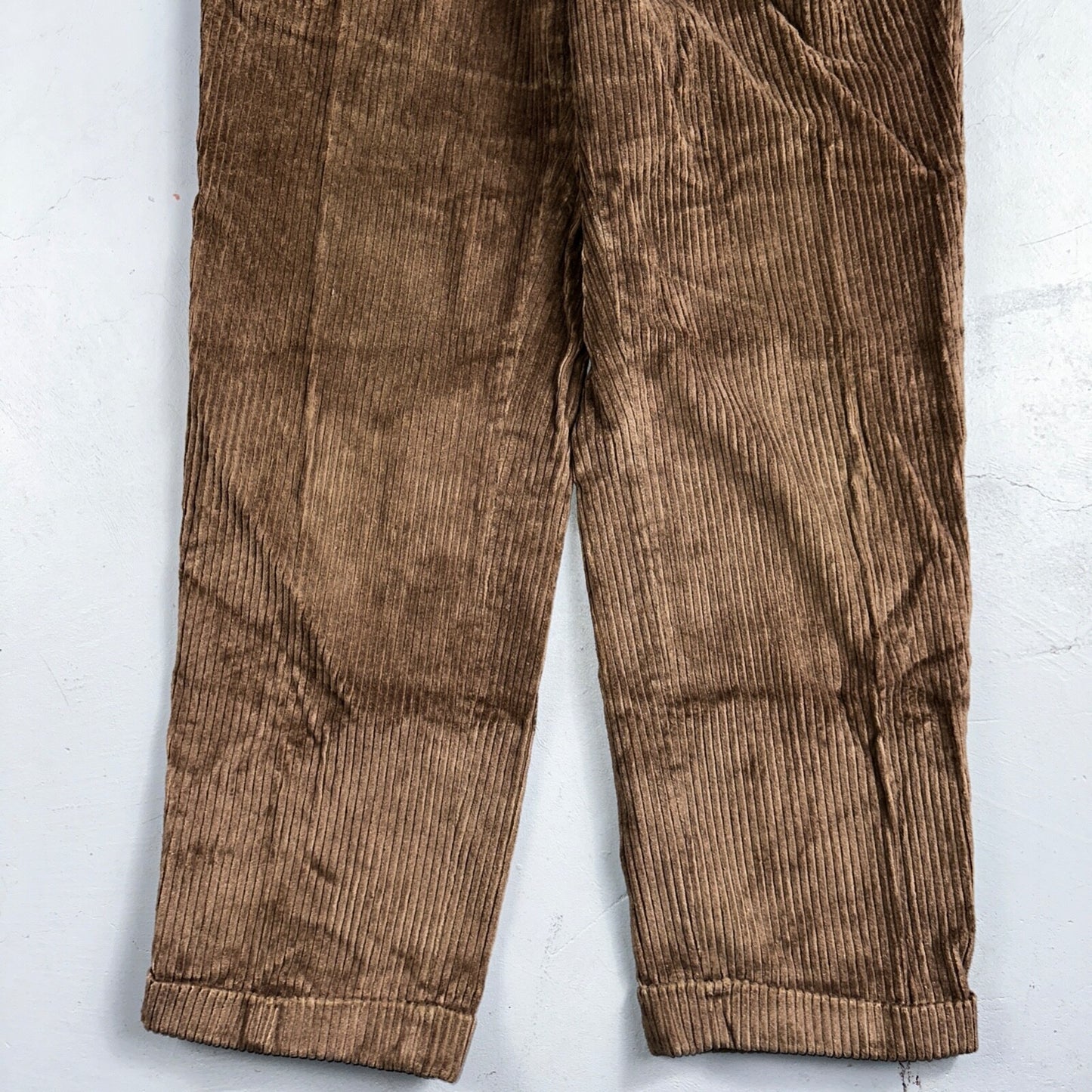 J. Peterman Pants Mens 38 Brown Thick Corduroy Pleated Chino Straight Pockets