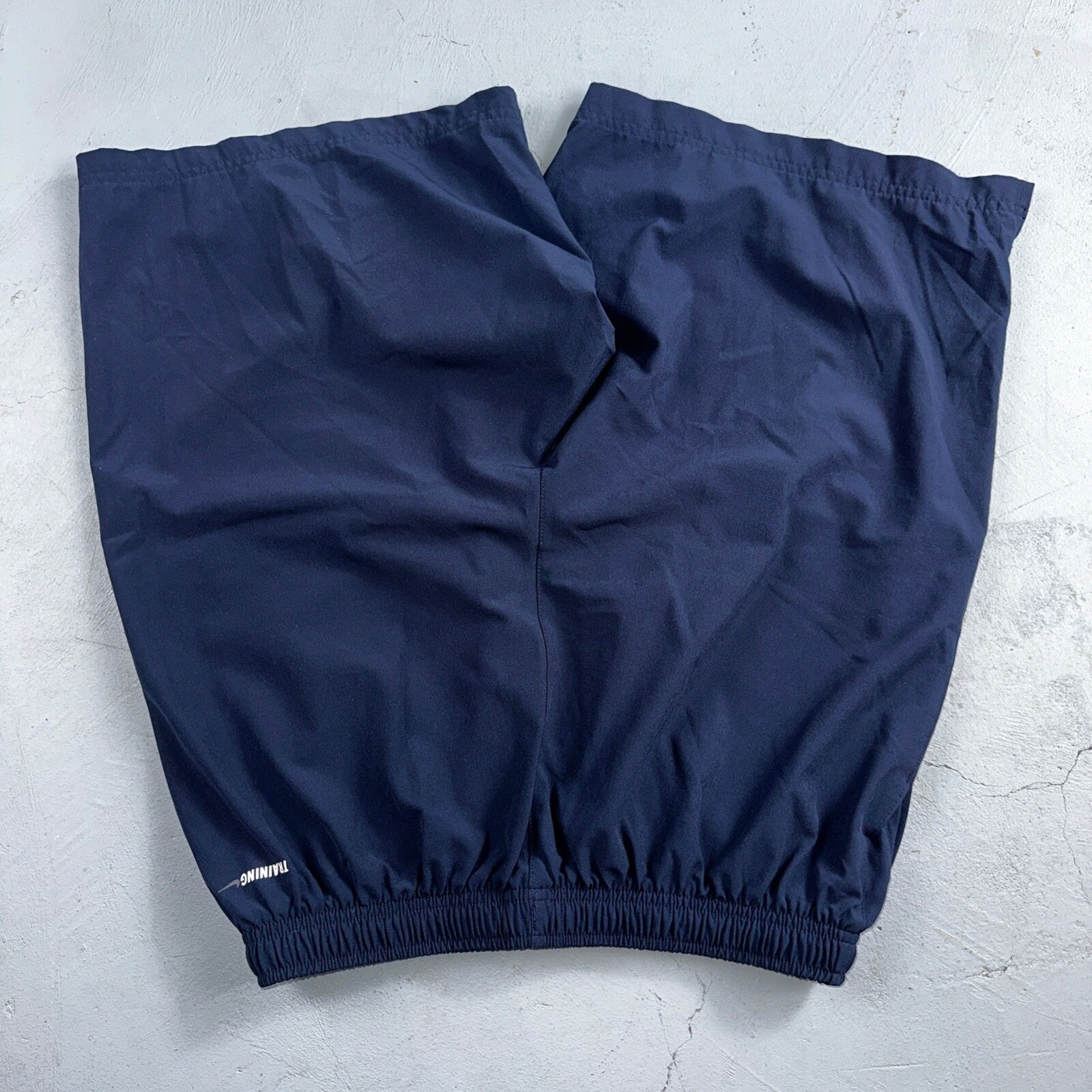 Nike Vintage Blue Nylon Shorts Swoosh Y2K Silver Tag 9” Inseam Running Gym