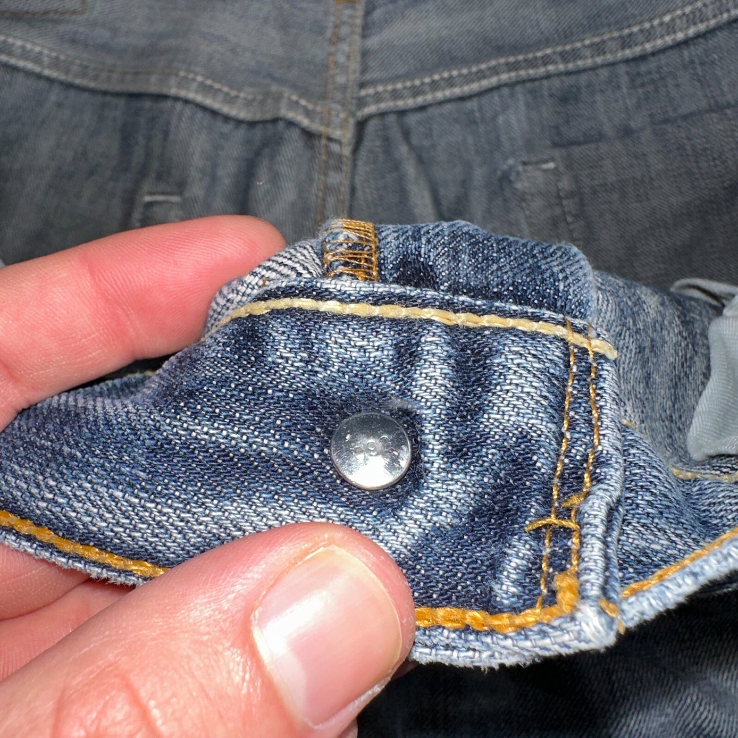 Levis 501 Vintage Y2K XX Straight Leg Jeans Blue Med Wash 34x36 Act 33x30