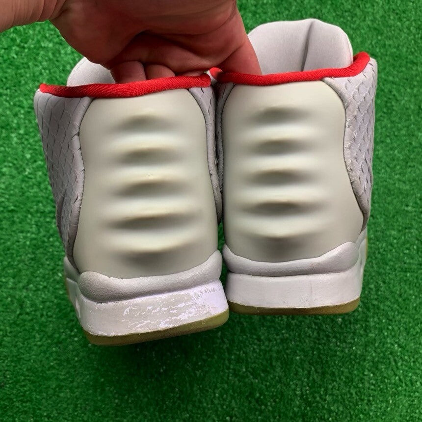 2012 Nike Air Yeezy 2 Platinum Sz 8.5 Kanye West 100% Authentic Rare Vintage OG