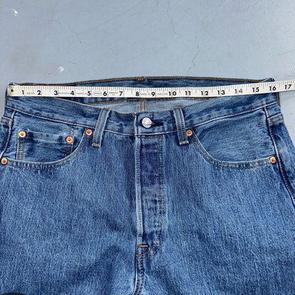 Levis 501 Vintage Y2K XX Straight Leg Jeans 32x32 Med Wash 2000s Act 32x31