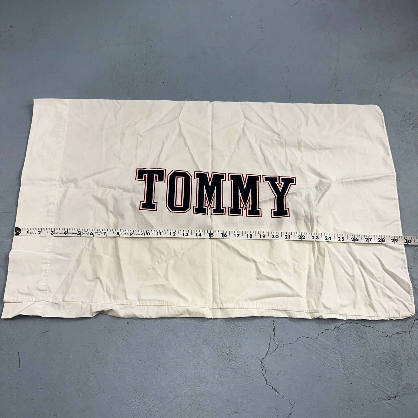 Tommy Hilfiger Vintage Standard Pillowcases White Name Spellout Cool 90s USA