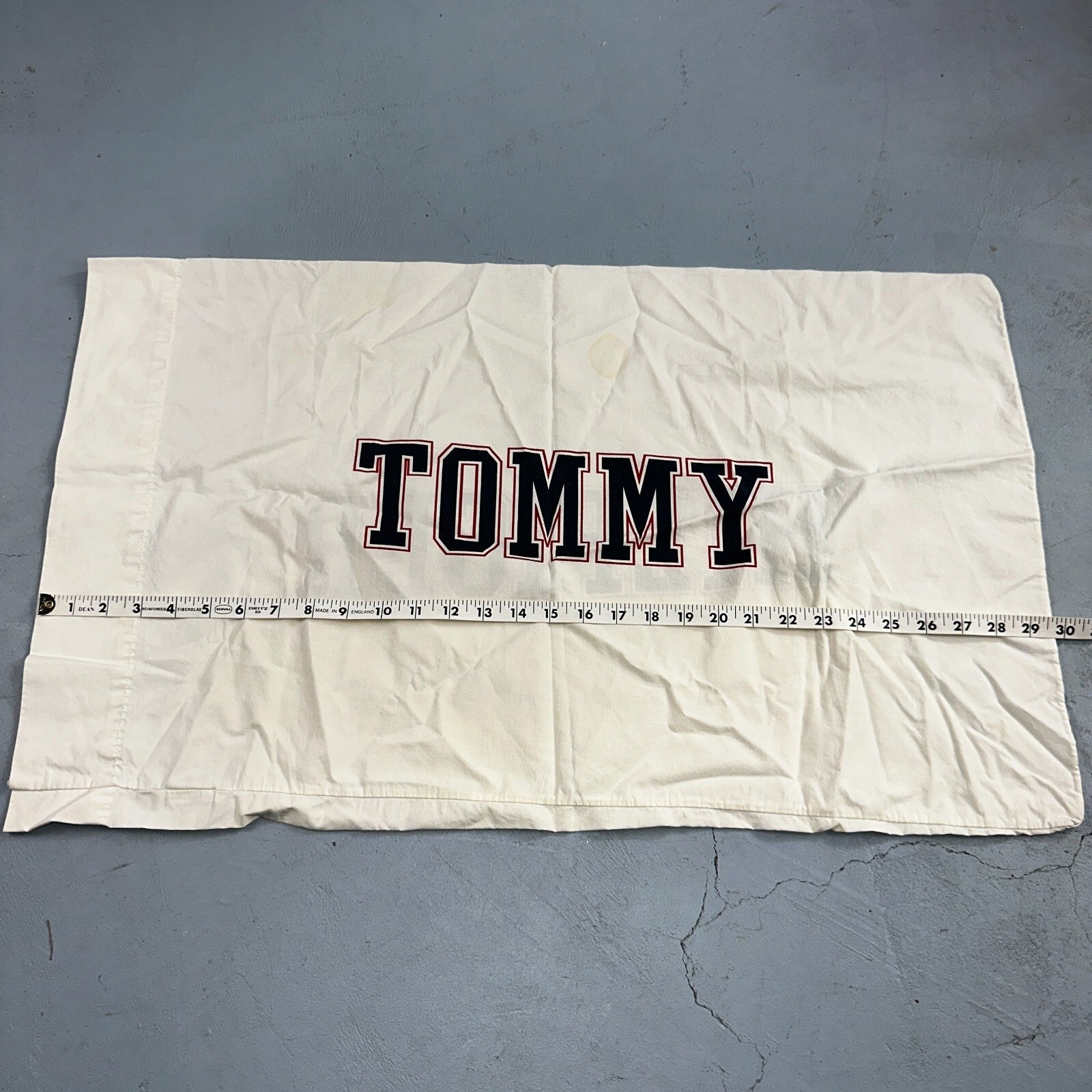 Tommy Hilfiger Vintage Standard Pillowcases White Name Spellout Cool 90s USA
