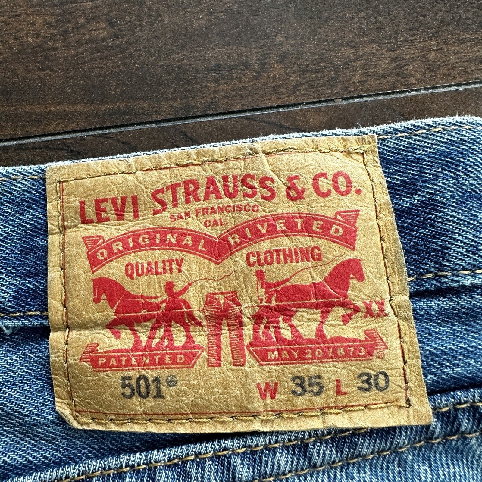 Levis 501 Vintage Y2K Straight Leg XX 2000s Jeans 35x30 Light Wash 36x28