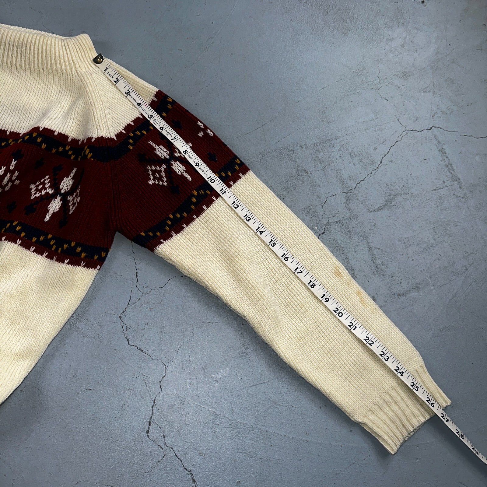 VTG 70s JC Penney Retro Mens Large Nordic Snowflake Ski Sweater White Holiday