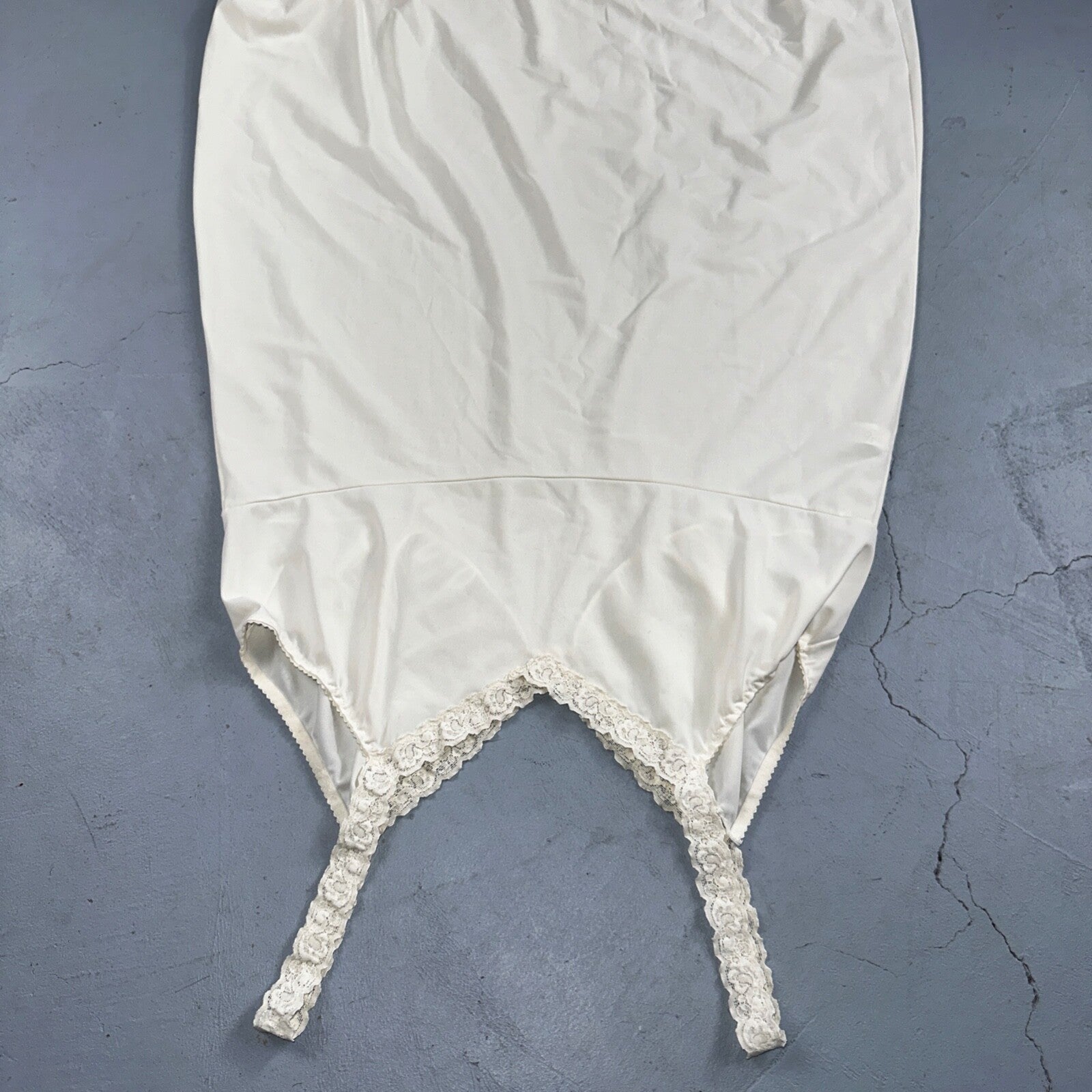 VTG 1970s Shadow Line Lingerie Slip Dress Sleepwear Full Sweep Nightgown Lace