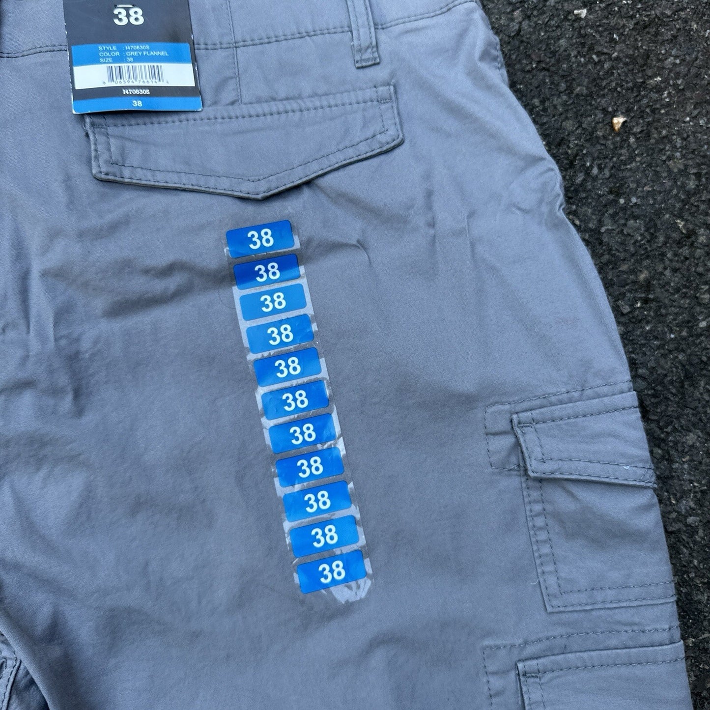 Iron Co. Men's NWT 38 Comfort Waistband Regular Fit Stretch Cargo Short