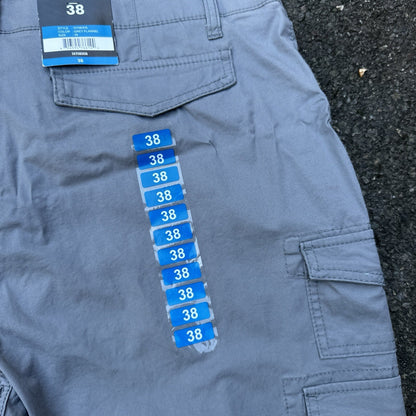 Iron Co. Men's NWT 38 Comfort Waistband Regular Fit Stretch Cargo Short