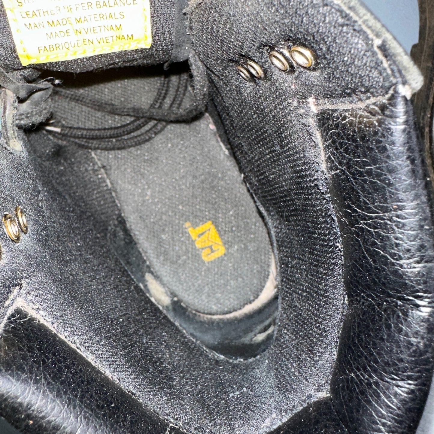 Caterpillar Men's Second Shift Work Boot Soft Toe Black Leather Size 8.5 CAT