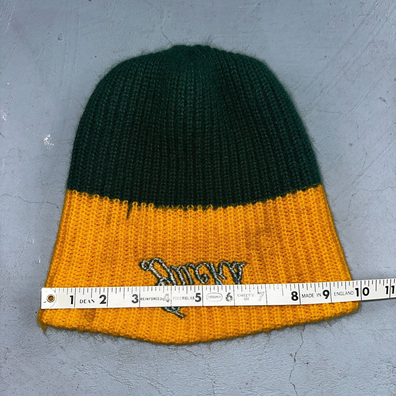 Vintage Oregon Ducks Cuffed Beanie Hat Cap Yellow Green PDX Eugene 80s