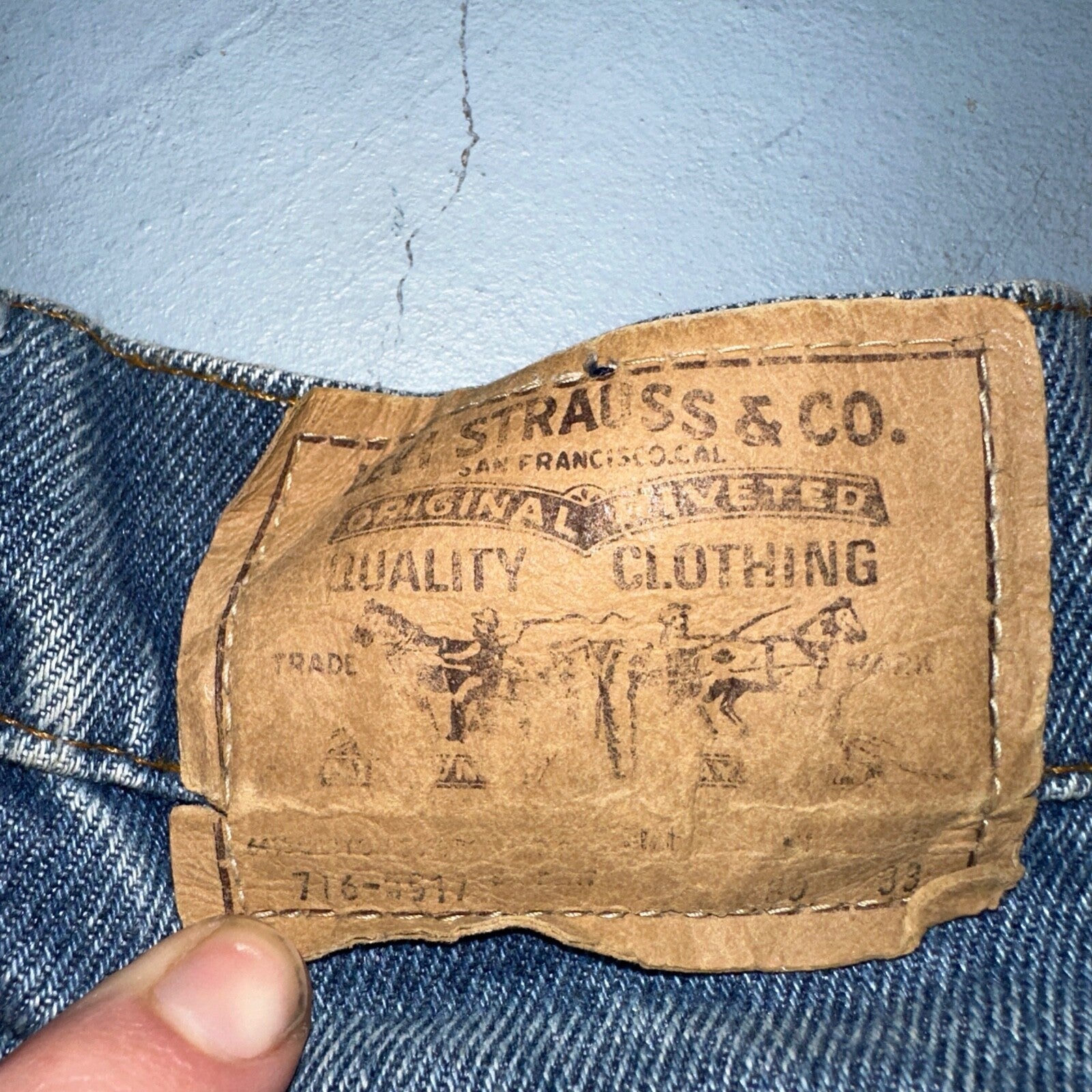 Levis 716 Vintage 80s USA Orange Tab Bootcut Flare Blue Bell Bottom Jeans 29x27