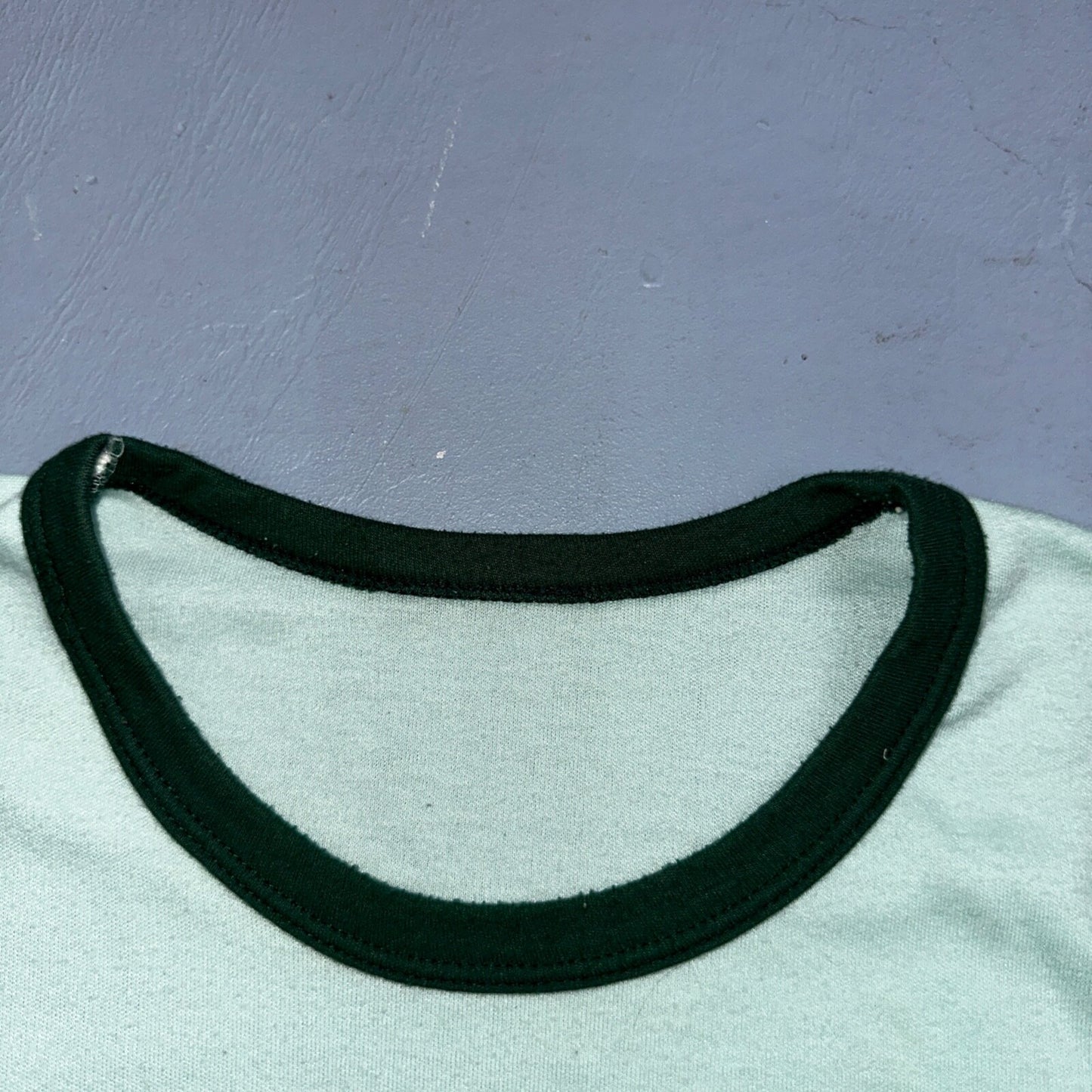 Hari Hari Motor Inn VTG T Shirt Funny Drinking Alcohol Joke Humor Barrel 70s