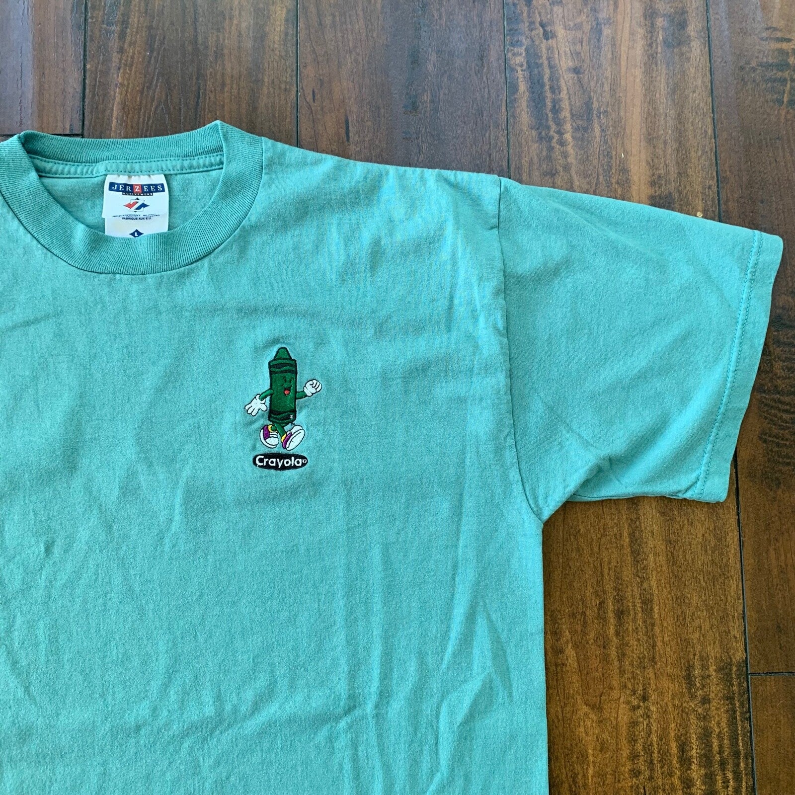 Crayola Crayons Vintage T Shirt Elementary School Nostalgia Green Cute Rap Band