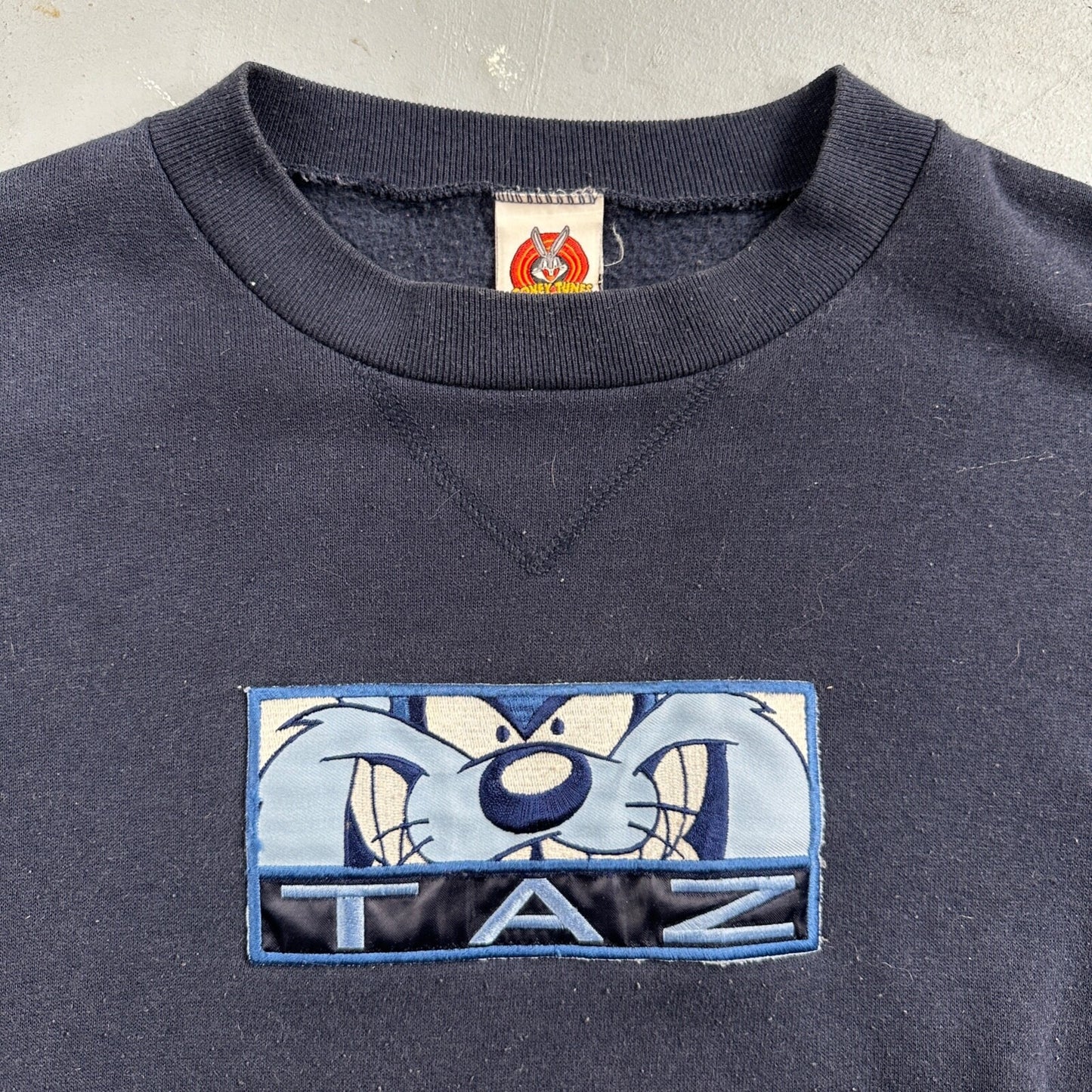 Looney Tunes TAZ 90s USA Sweatshirt VTG Crewneck XL Navy Cartoon Bugs Bunny