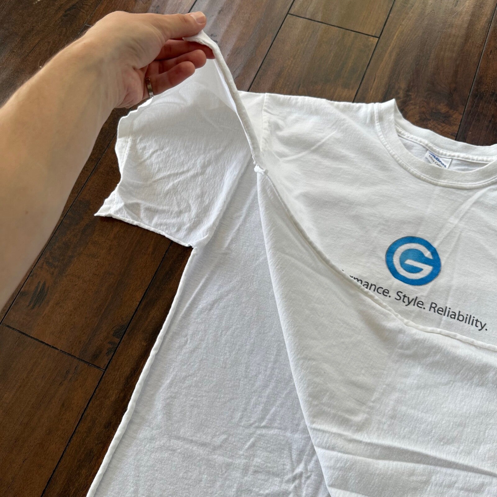 G Tech Vintage T Shirt SSD Thrashed Torn Rag Gym Tee Y2K Ripped Funny Rap Google