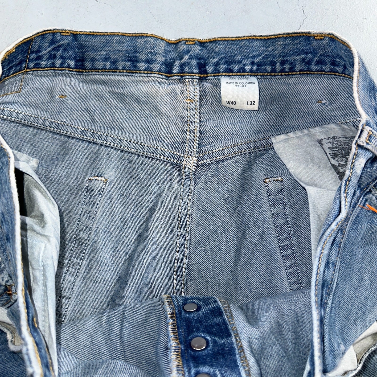 Levis 501 Vintage Y2K 90s XX Straight Leg Jeans Blue Light Wash 40x32 Act 38x31