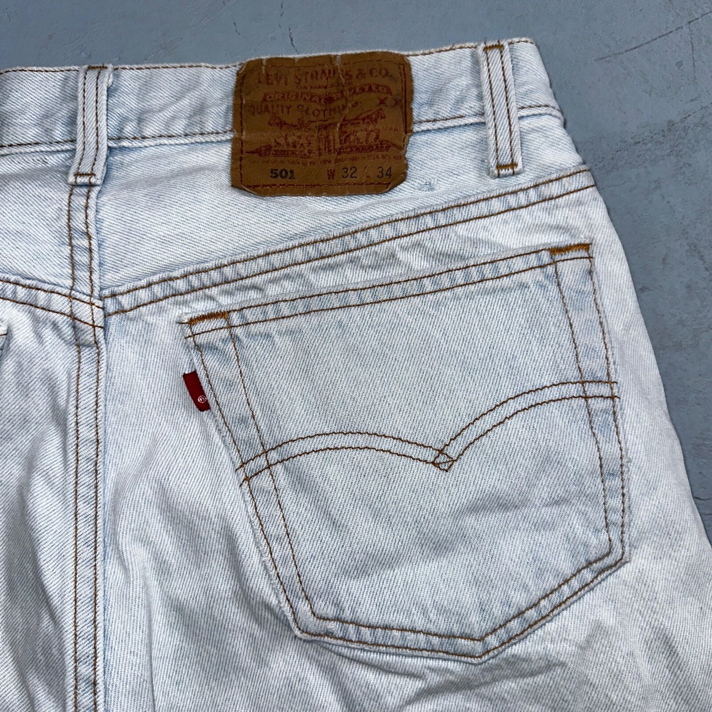 Levis 501 Vintage 90s USA XX Straight Leg Jeans Blue Light Wash 32x34 Act 29x26