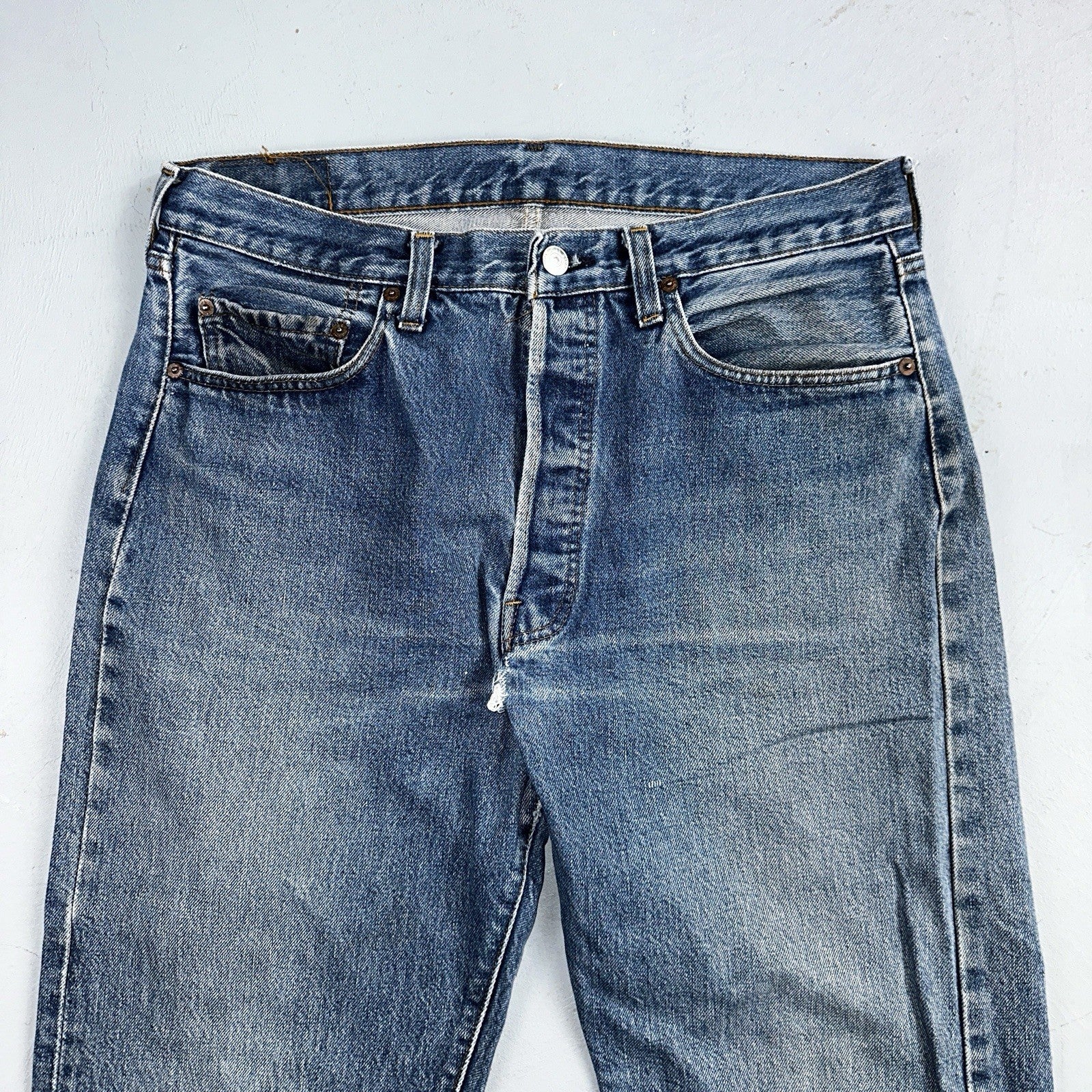 Levis 501 Vintage 80s Redline Selvedge USA XX Jeans Med Wash 35x38 Act 32x33