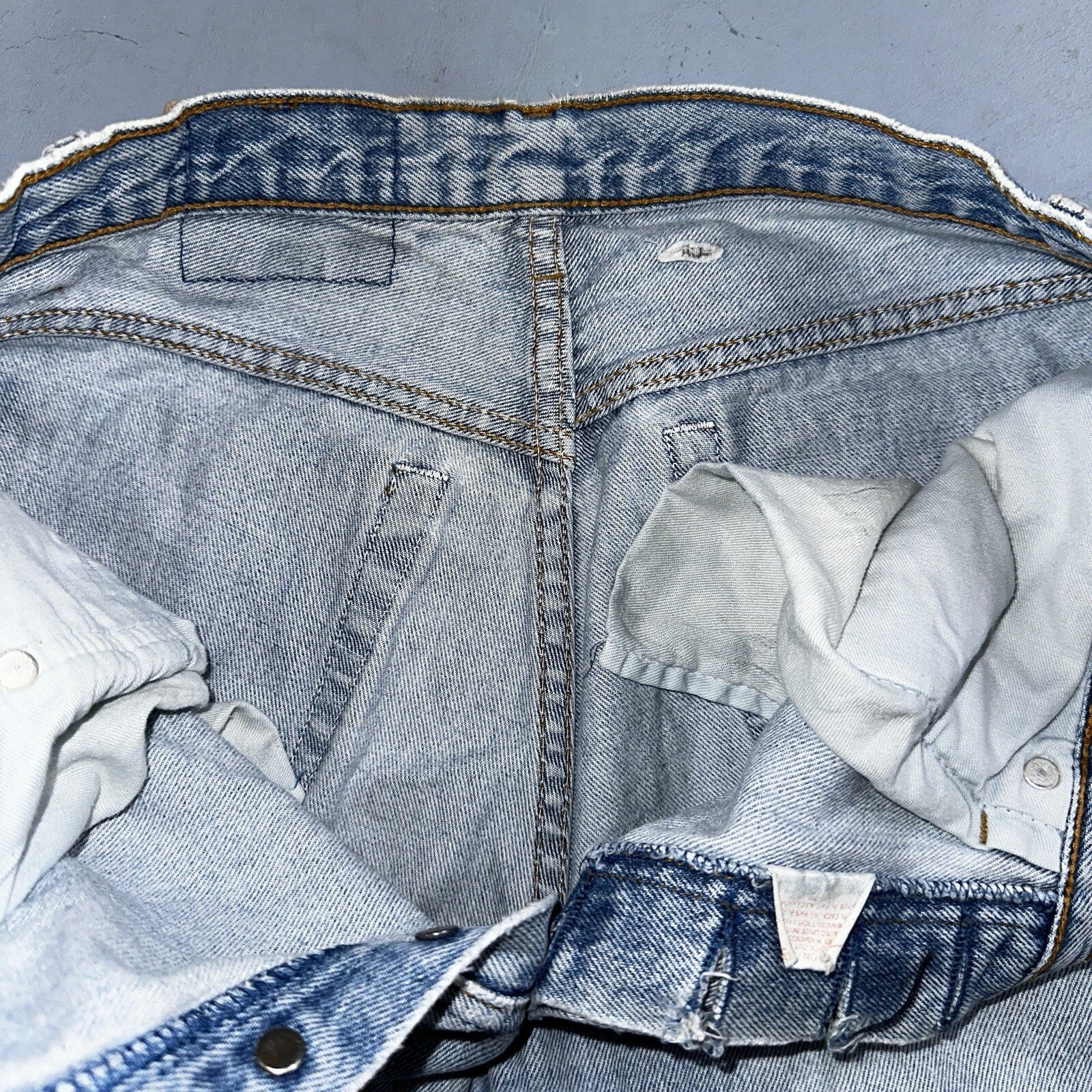 Levis 501 Vintage 90s Straight Leg Jeans 32x30 80s Light Wash Act 28x30 Thrashed