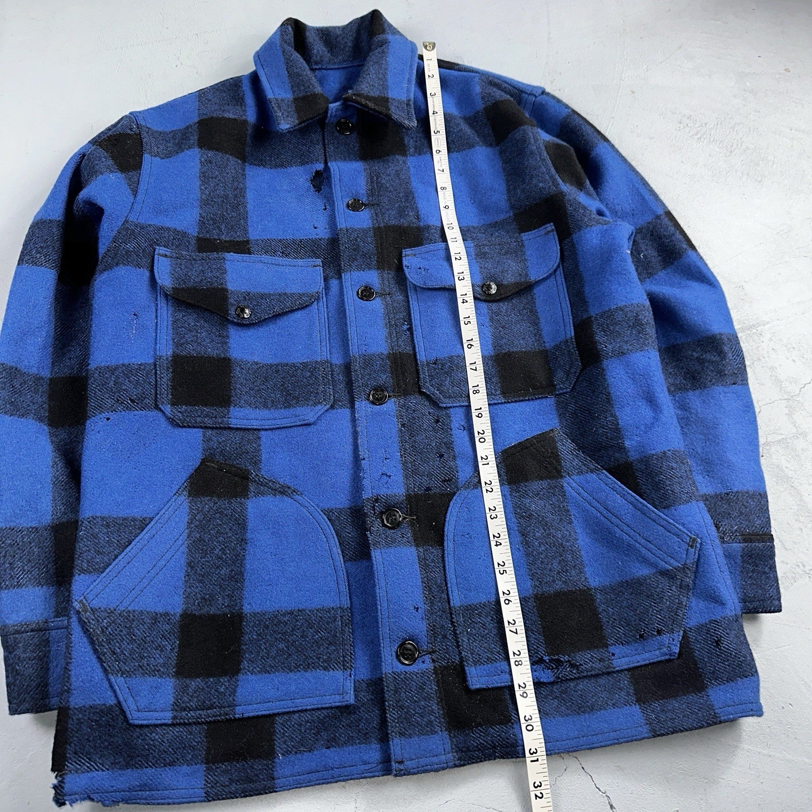 Filson CC Wool Mackinaw Cruiser Jacket Blue Plaid L Distressed VTG USA