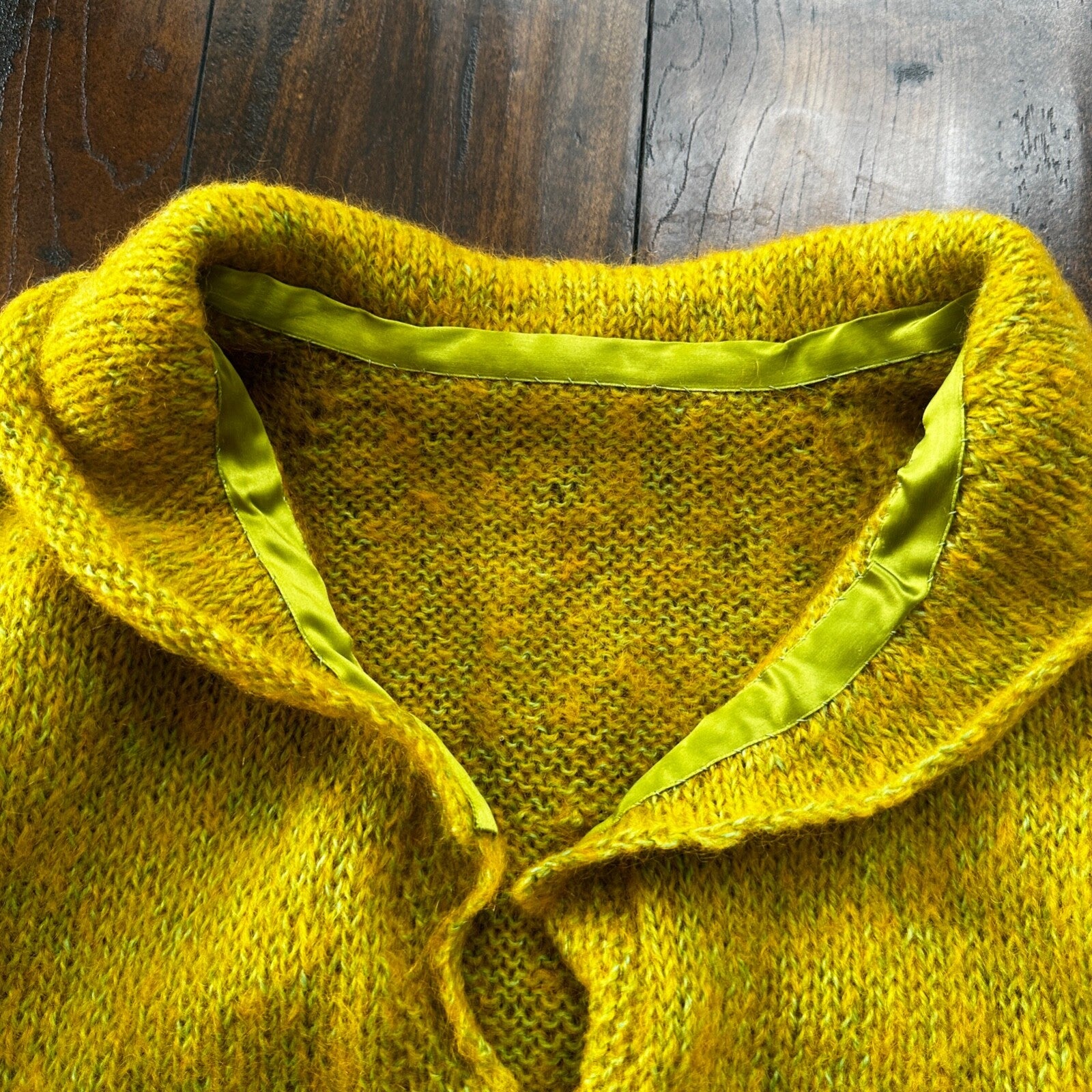 VTG 1960s Green Yellow Pukey Knit Cardigan Sweater Rockabilly 60s Wool Grunge