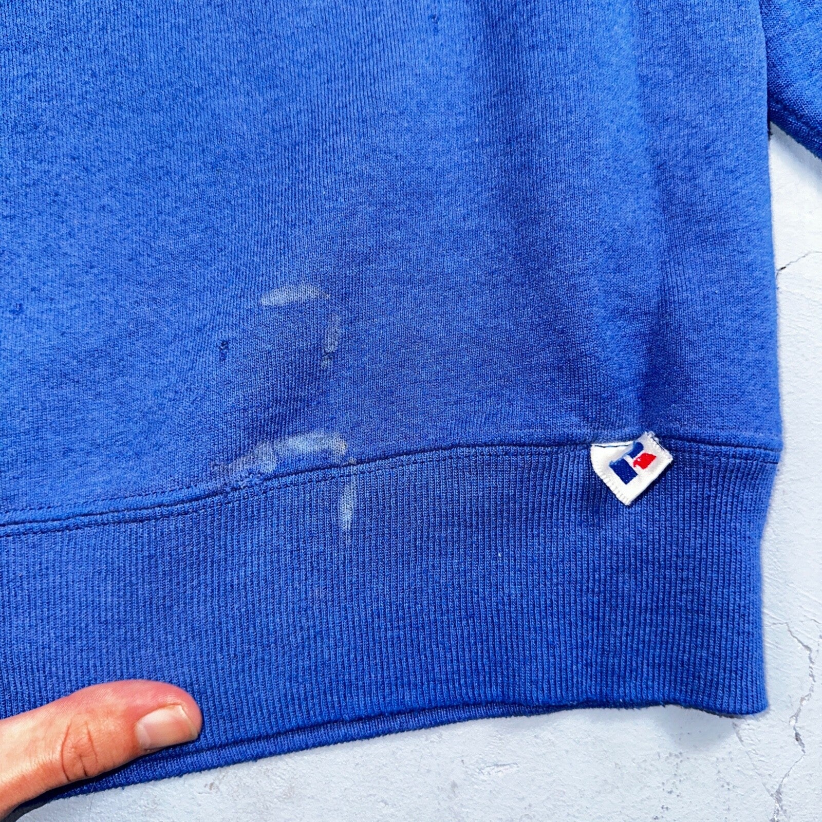 Russell Athletic Thrashed USA Sweatshirt VTG Crewneck L Blue Basic Cool Gym