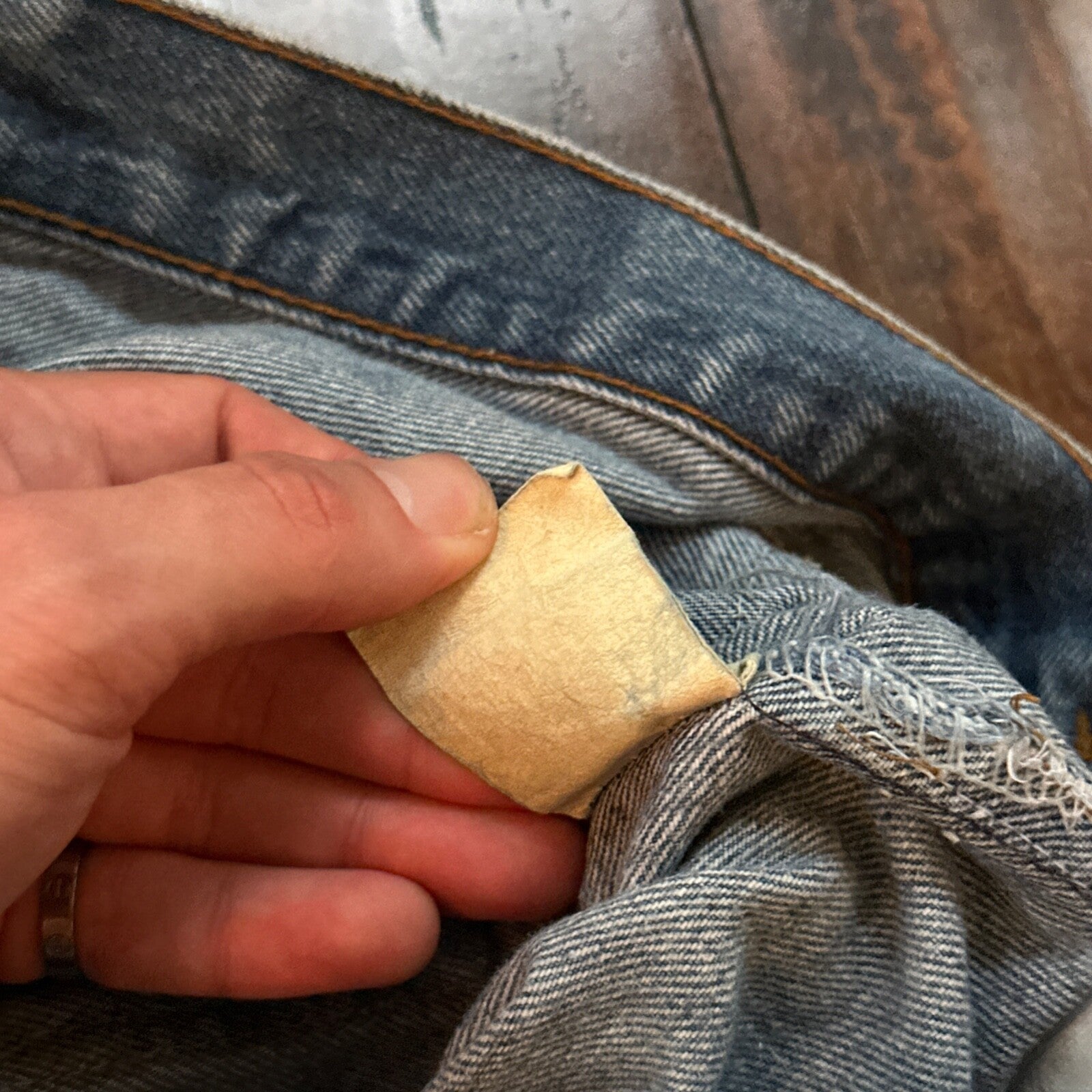 VTG 80s Levis 501 Button Fly 35x32 USA Tag Jeans Straight Wash Blue XX Act 31x31