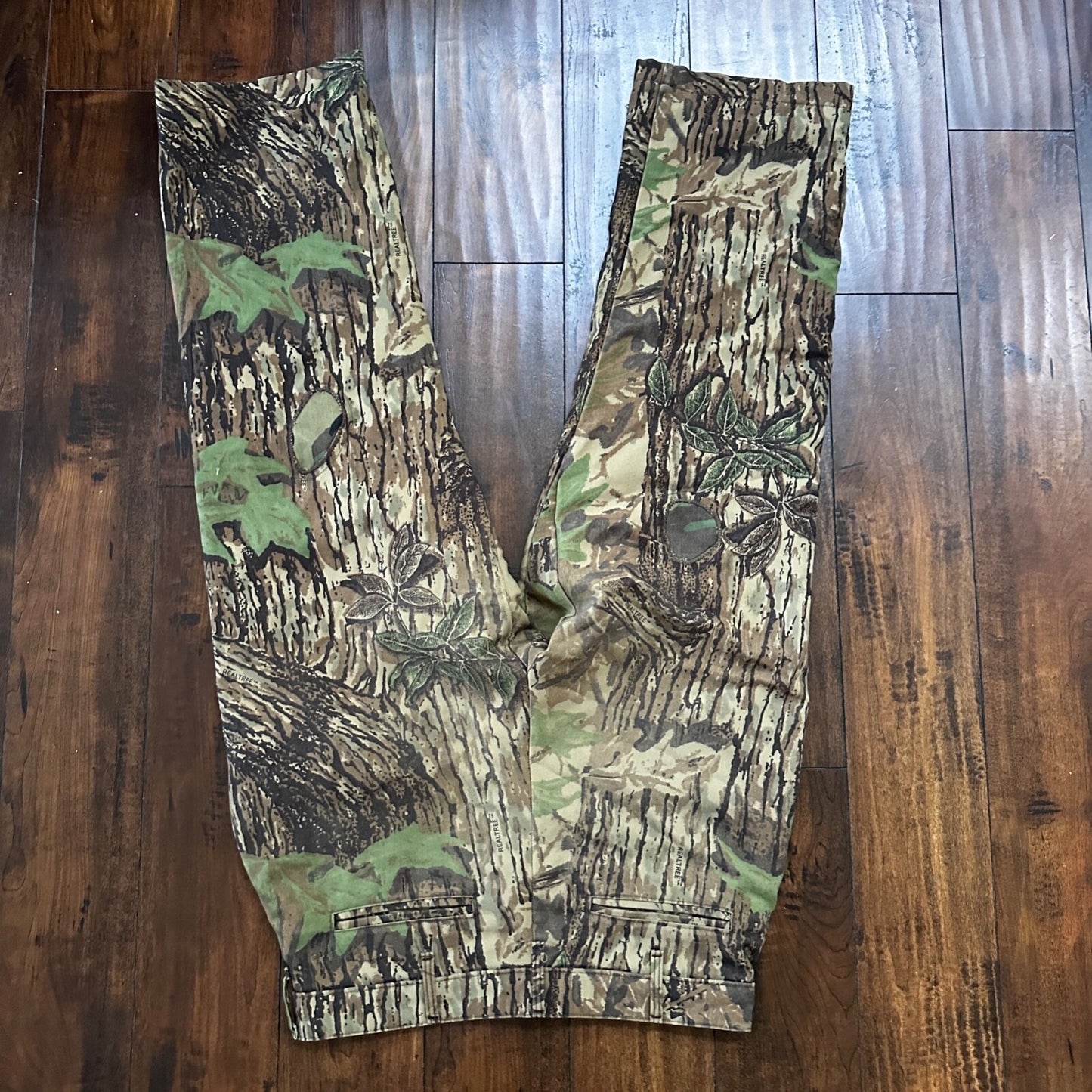 VTG 90s Cabela's Realtree Camo Fleece Pants Cargo Pocket 35x28 Made in the USA