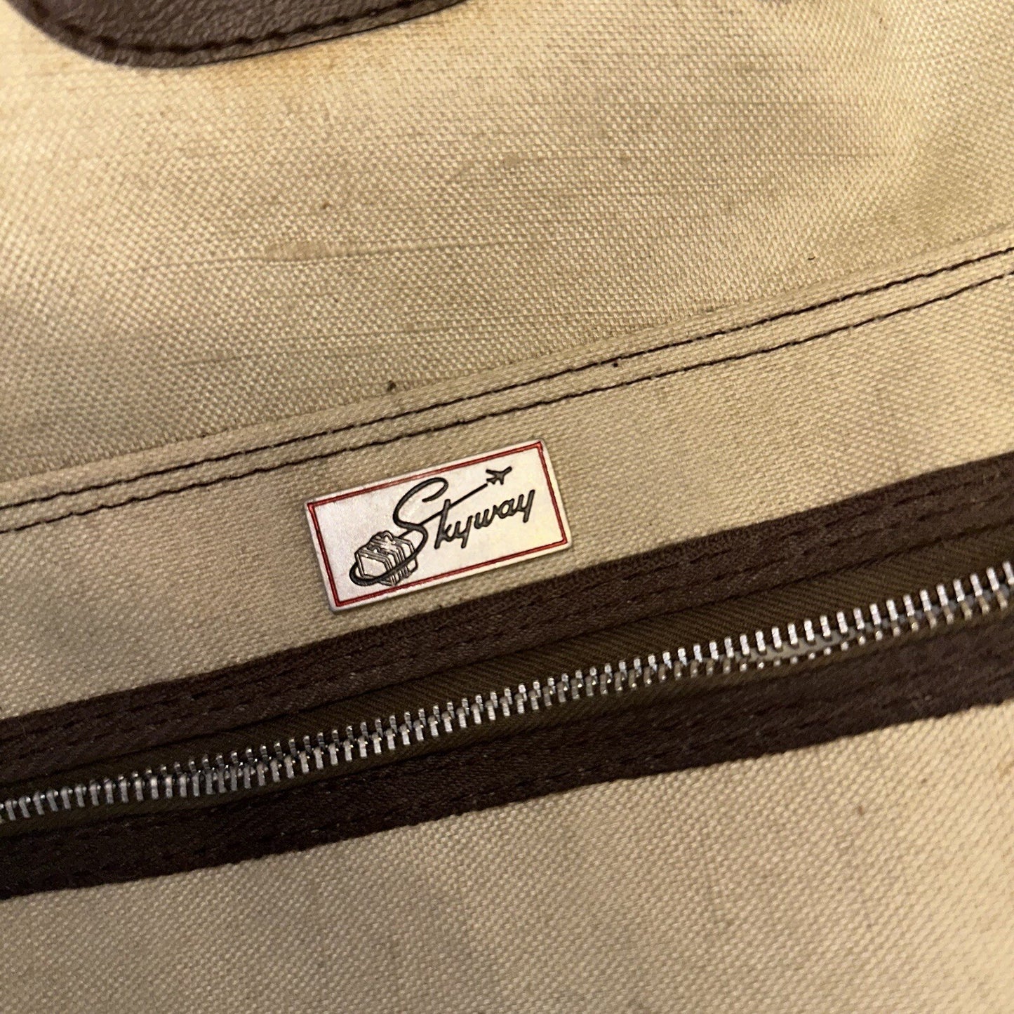 Vintage Skyway Travel Bag With Wheels Carry-on Luggage 70s 1970s LV Flight DTR